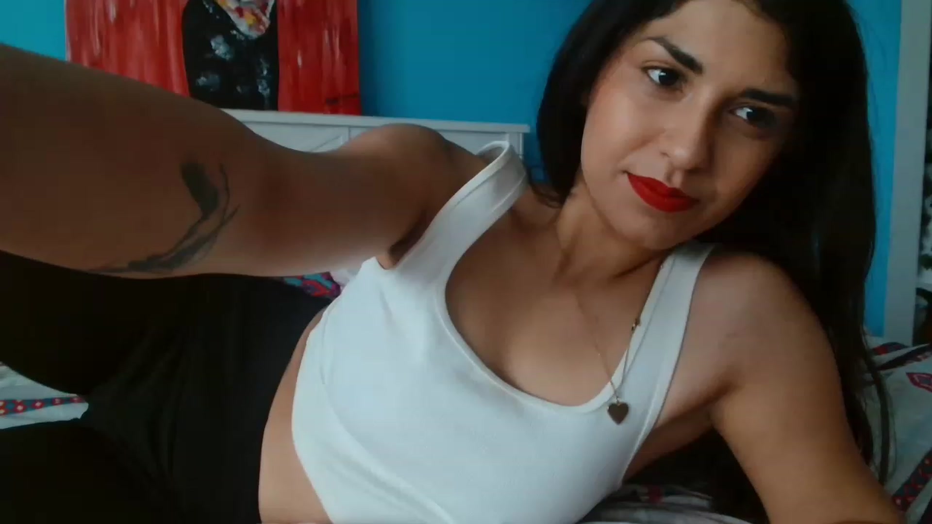 Gallery image thumbnail from Naughty_Beeca's myfreecams stream on, 04/11/2023, 12:17 image 5 of 20