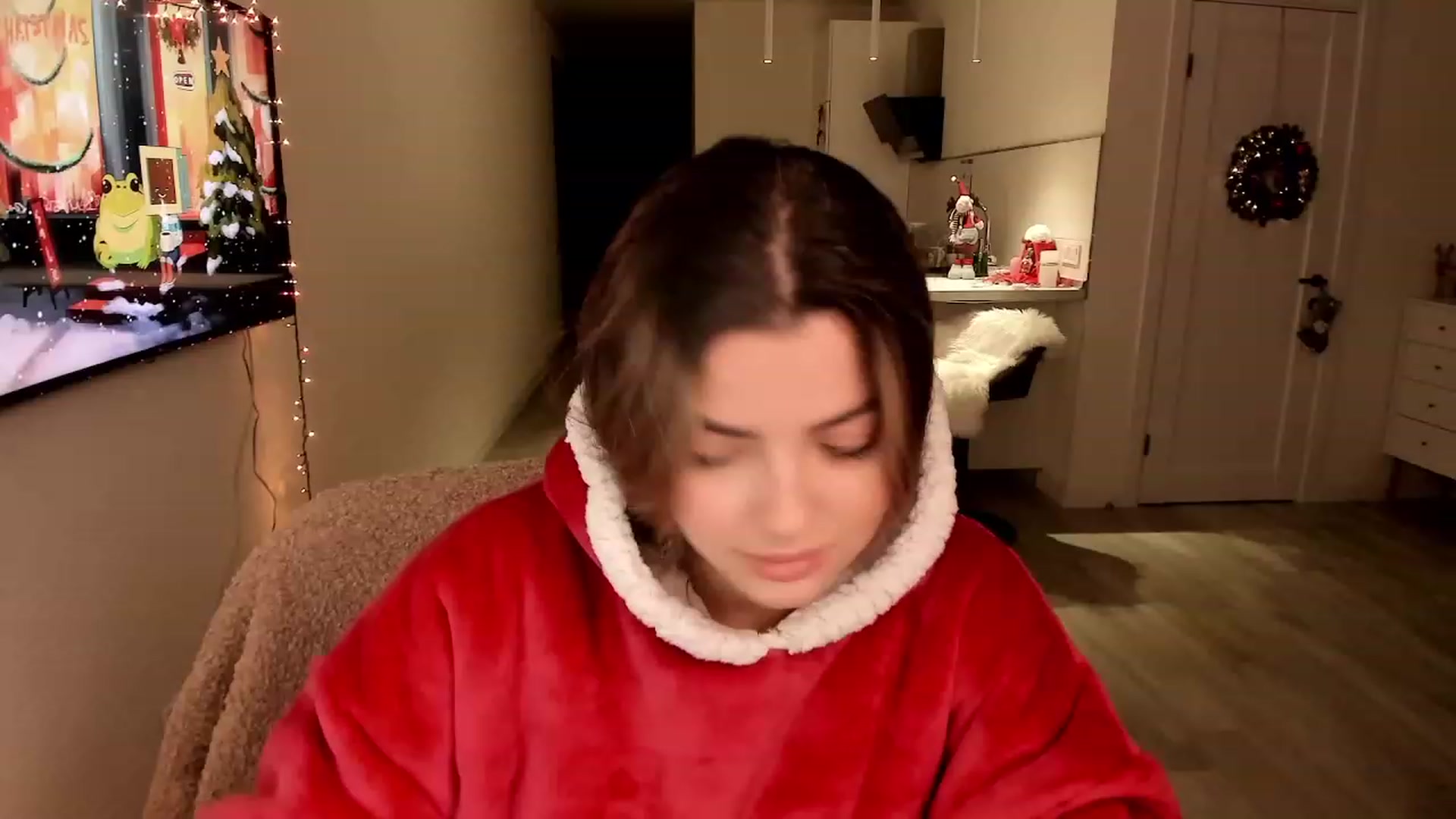 Gallery image thumbnail from Naughty_Inna_'s myfreecams stream on, 11/27/2022, 18:28 image 5 of 20