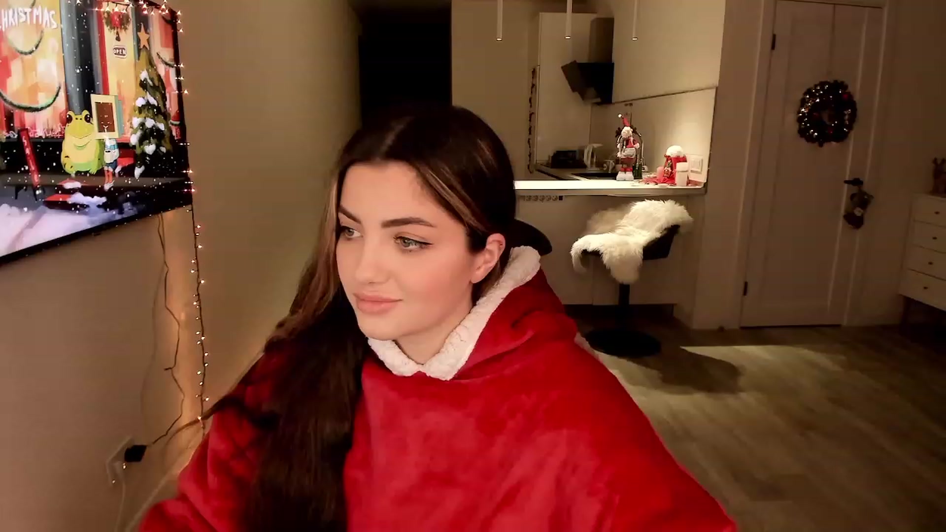 Gallery image thumbnail from Naughty_Inna_'s myfreecams stream on, 11/27/2022, 18:28 image 14 of 20