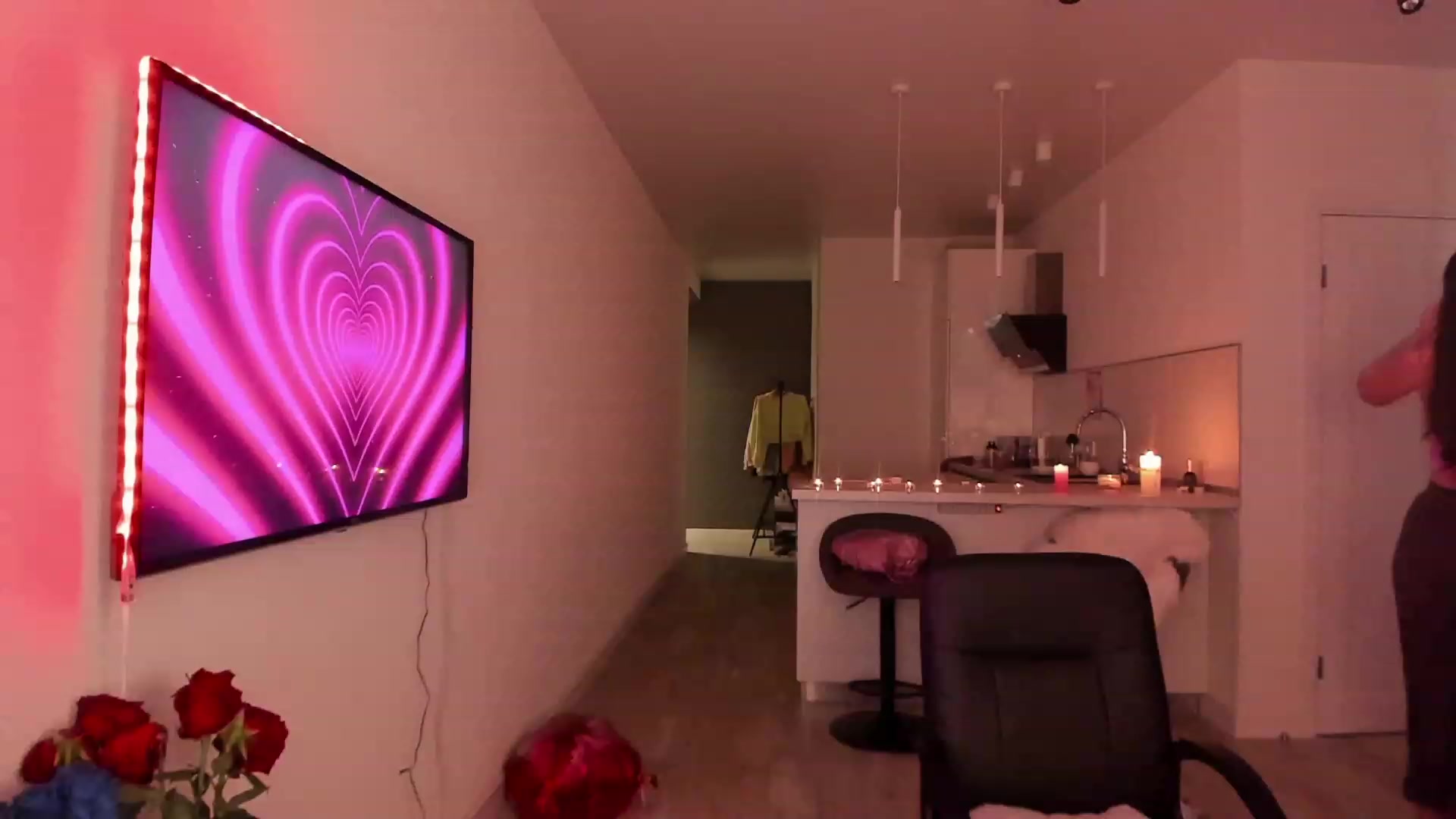Gallery image thumbnail from Naughty_Inna_'s myfreecams stream on, 02/14/2023, 13:58 image 11 of 20