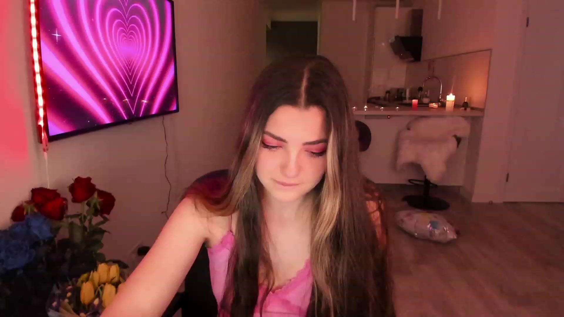 Gallery image thumbnail from Naughty_Inna_'s myfreecams stream on, 02/14/2023, 13:58 image 16 of 20