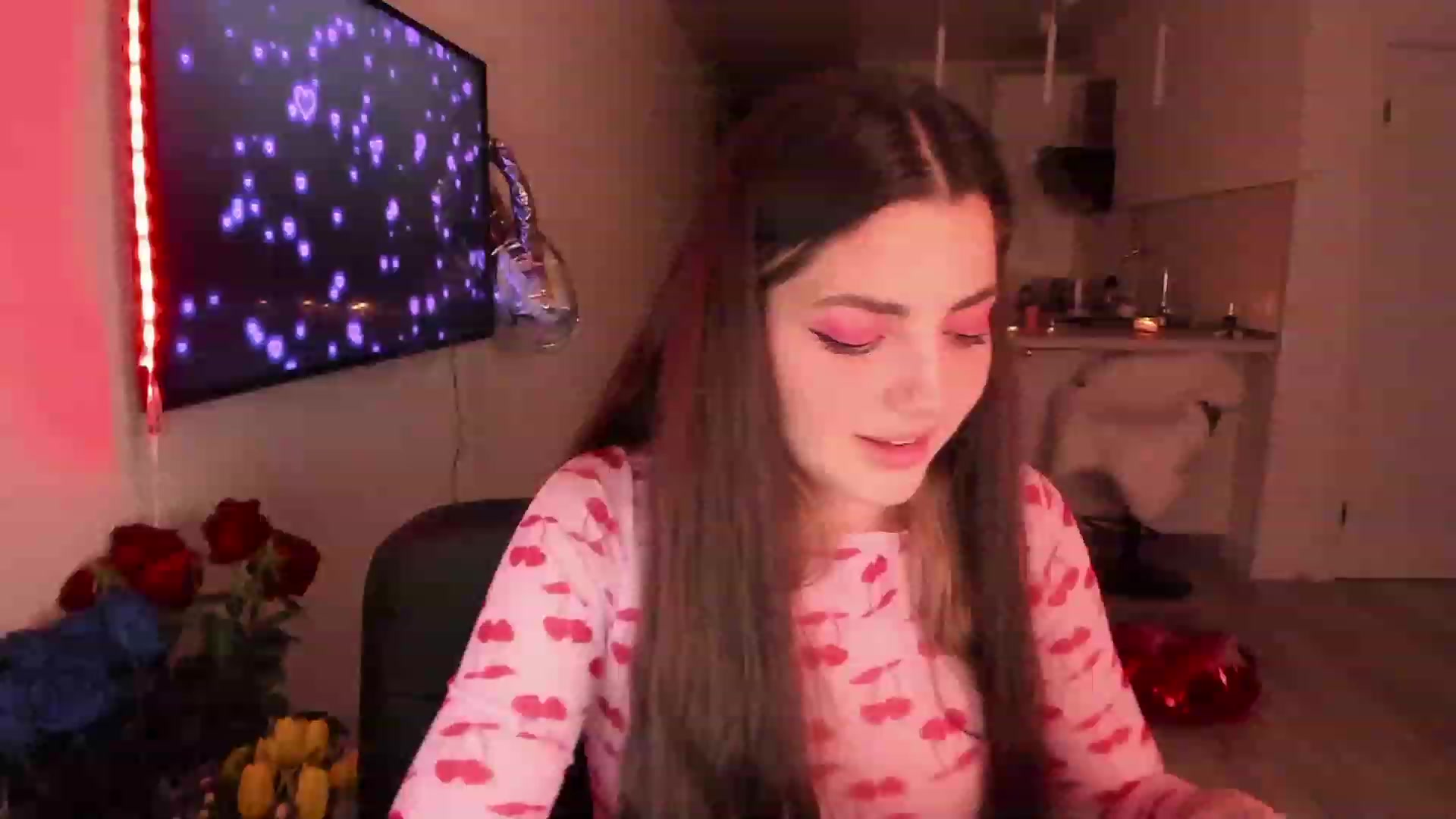 Gallery image thumbnail from Naughty_Inna_'s myfreecams stream on, 02/14/2023, 14:43 image 13 of 20