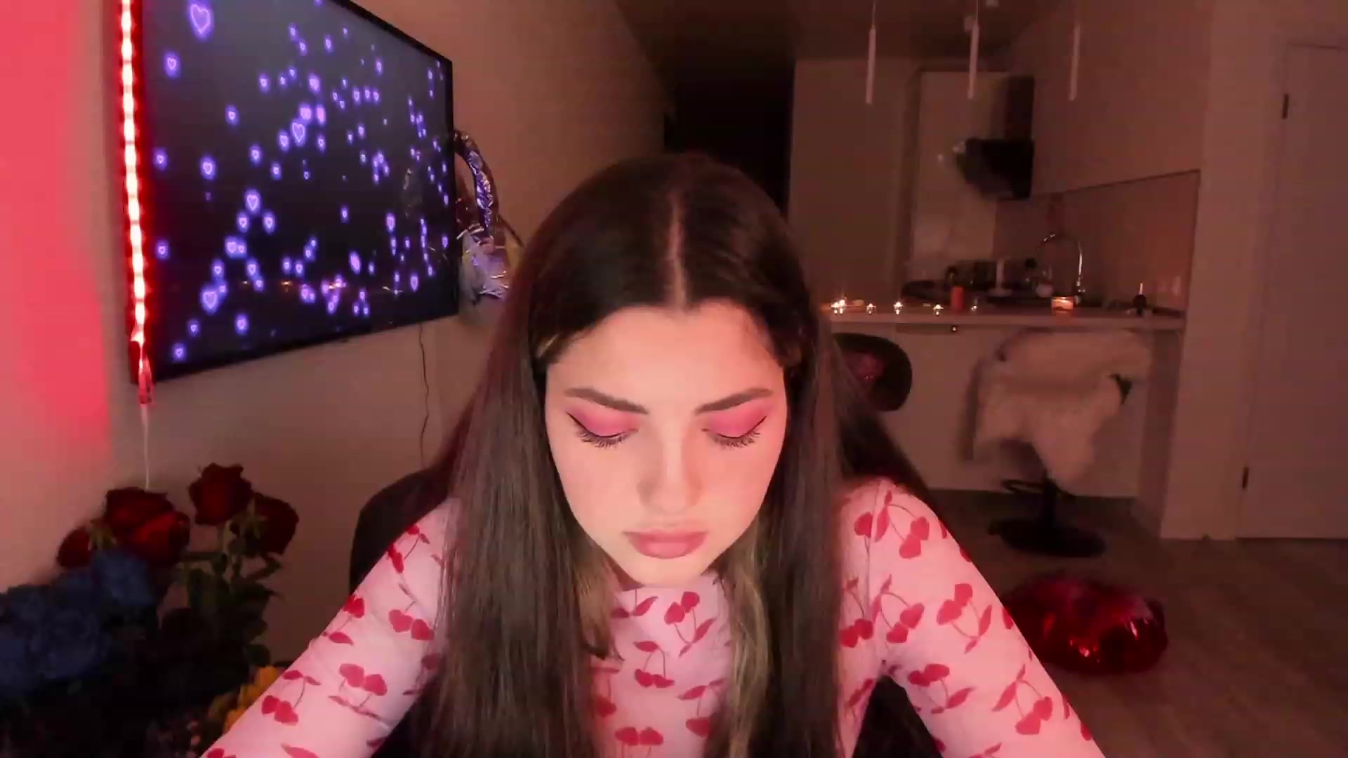 Gallery image thumbnail from Naughty_Inna_'s myfreecams stream on, 02/14/2023, 14:43 image 16 of 20