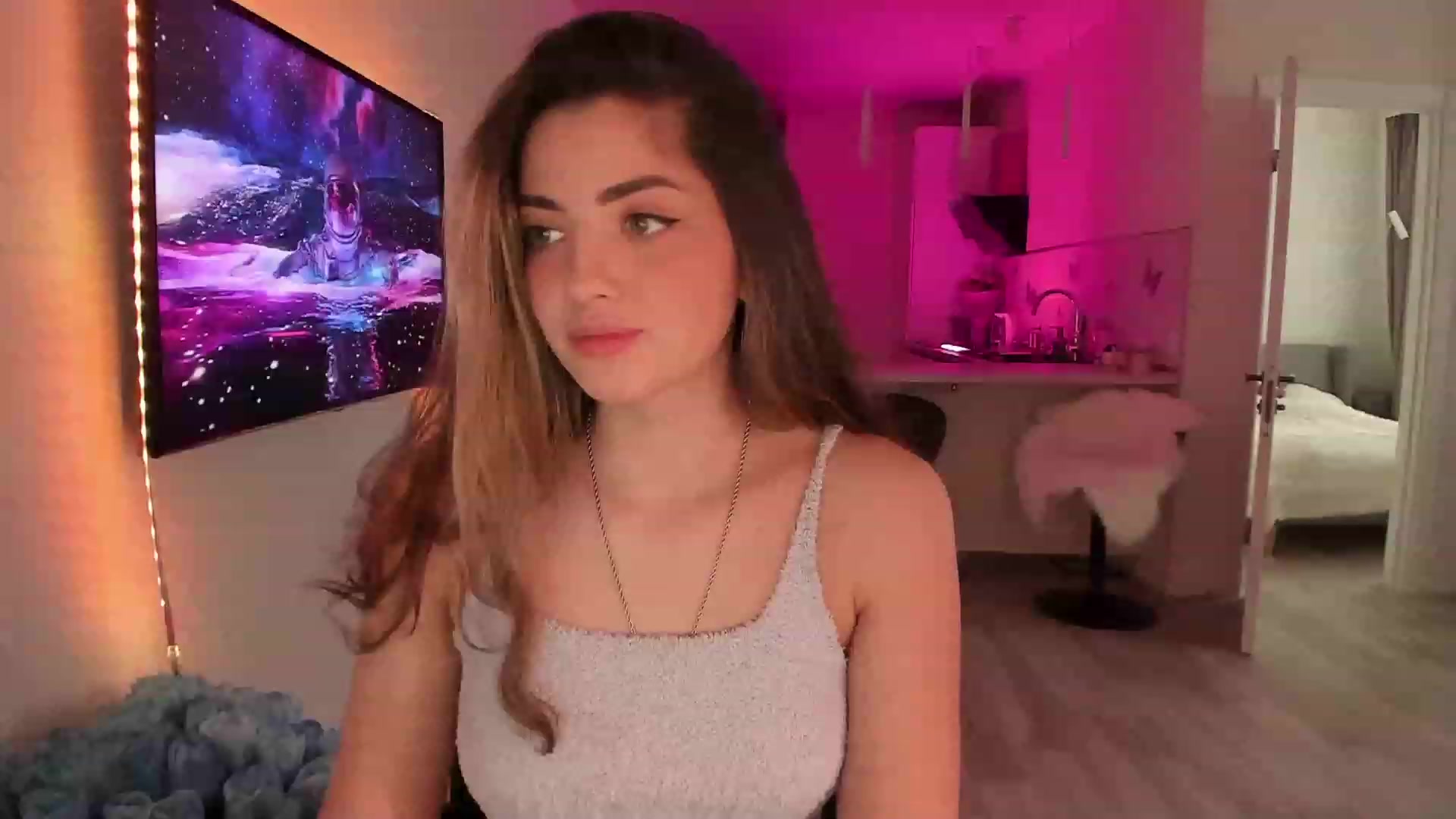 Gallery image thumbnail from Naughty_Inna_'s myfreecams stream on, 03/12/2023, 13:00 image 1 of 20