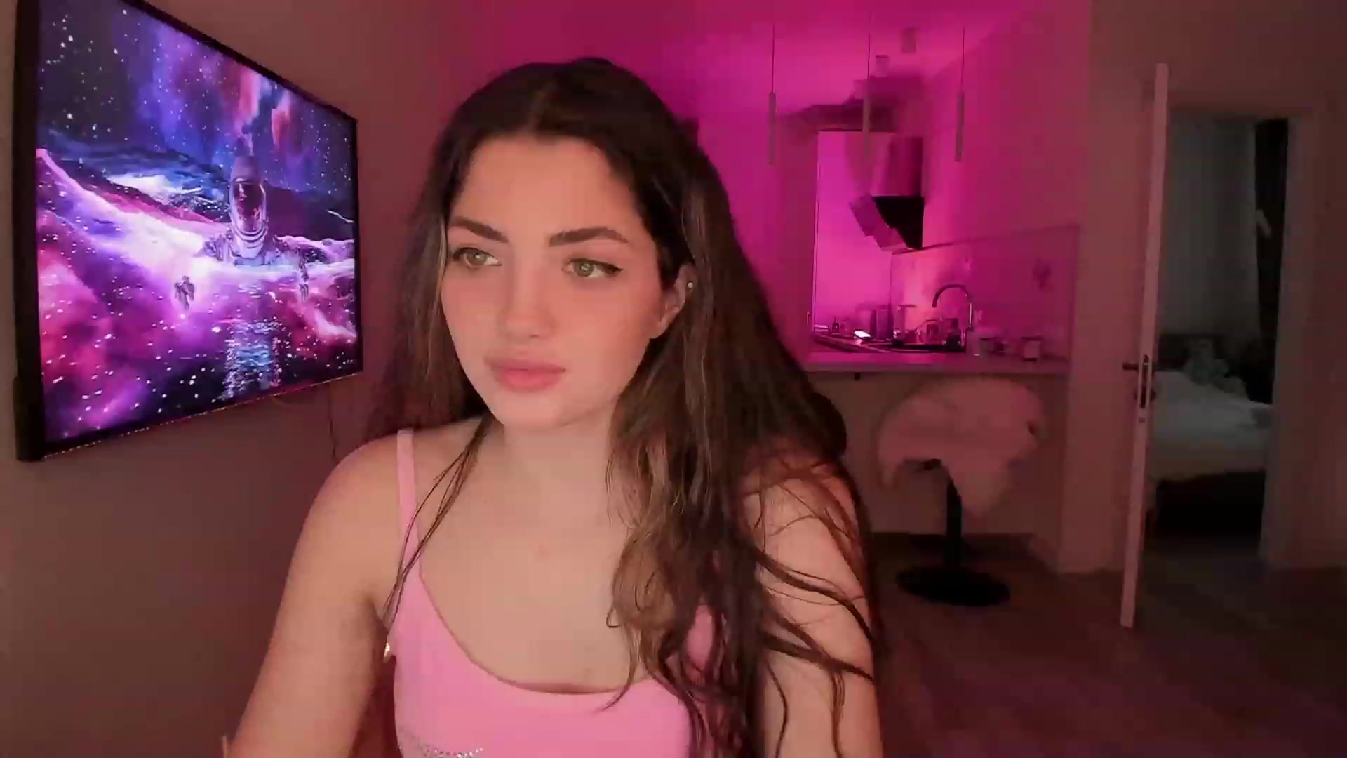 Gallery image thumbnail from Naughty_Inna_'s myfreecams stream on, 03/18/2023, 15:43 image 9 of 20