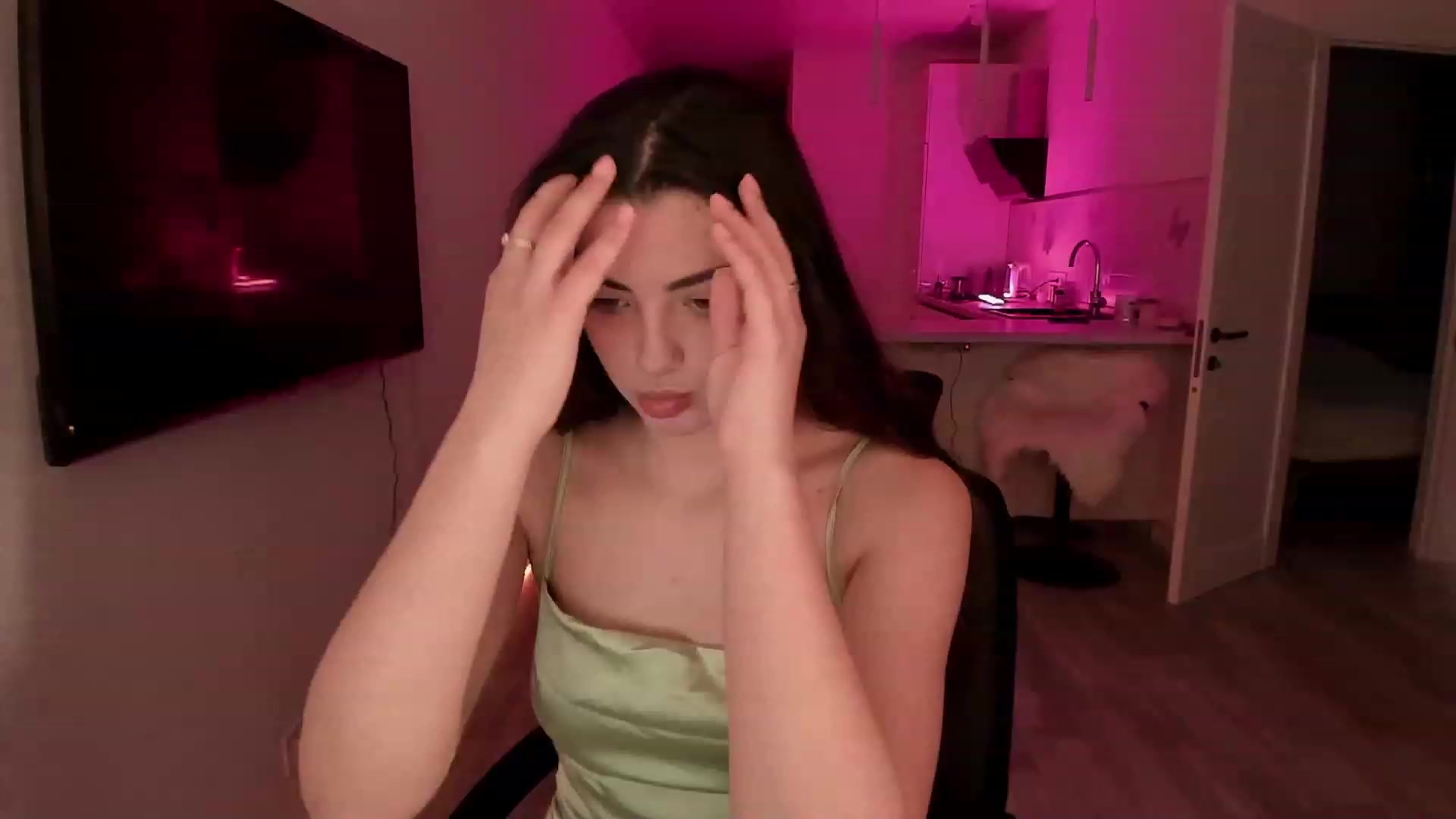 Gallery image thumbnail from Naughty_Inna_'s myfreecams stream on, 03/25/2023, 16:29 image 6 of 20