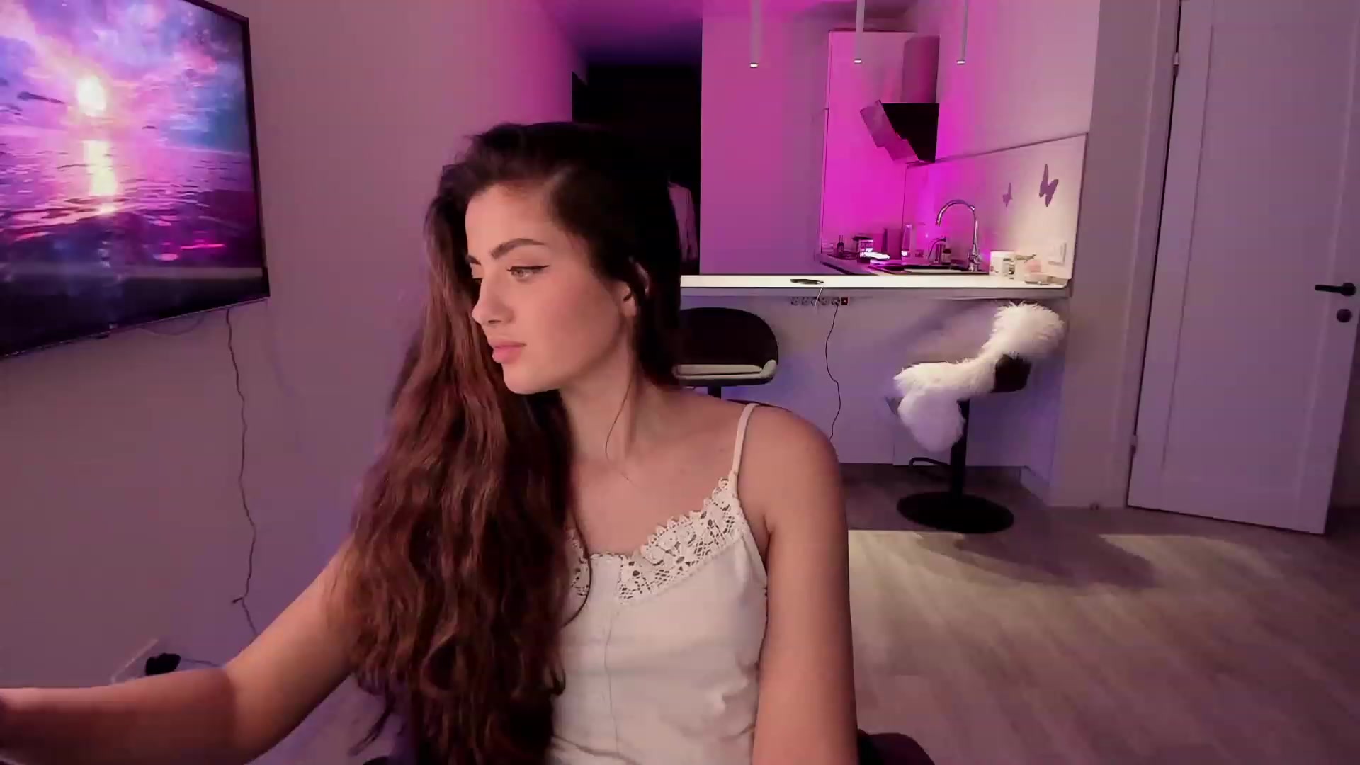 Gallery image thumbnail from Naughty_Inna_'s myfreecams stream on, 03/30/2023, 21:07 image 12 of 20