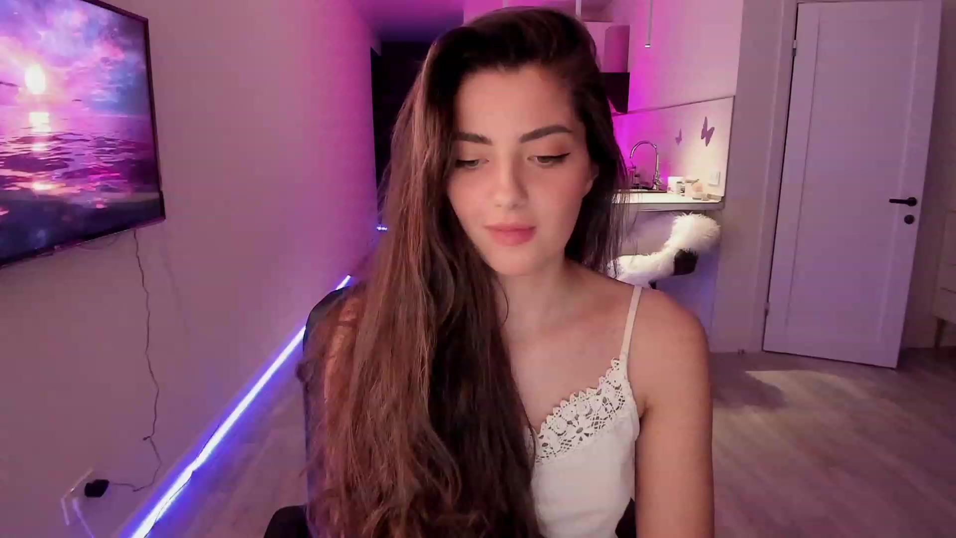 Gallery image thumbnail from Naughty_Inna_'s myfreecams stream on, 03/30/2023, 21:07 image 3 of 20