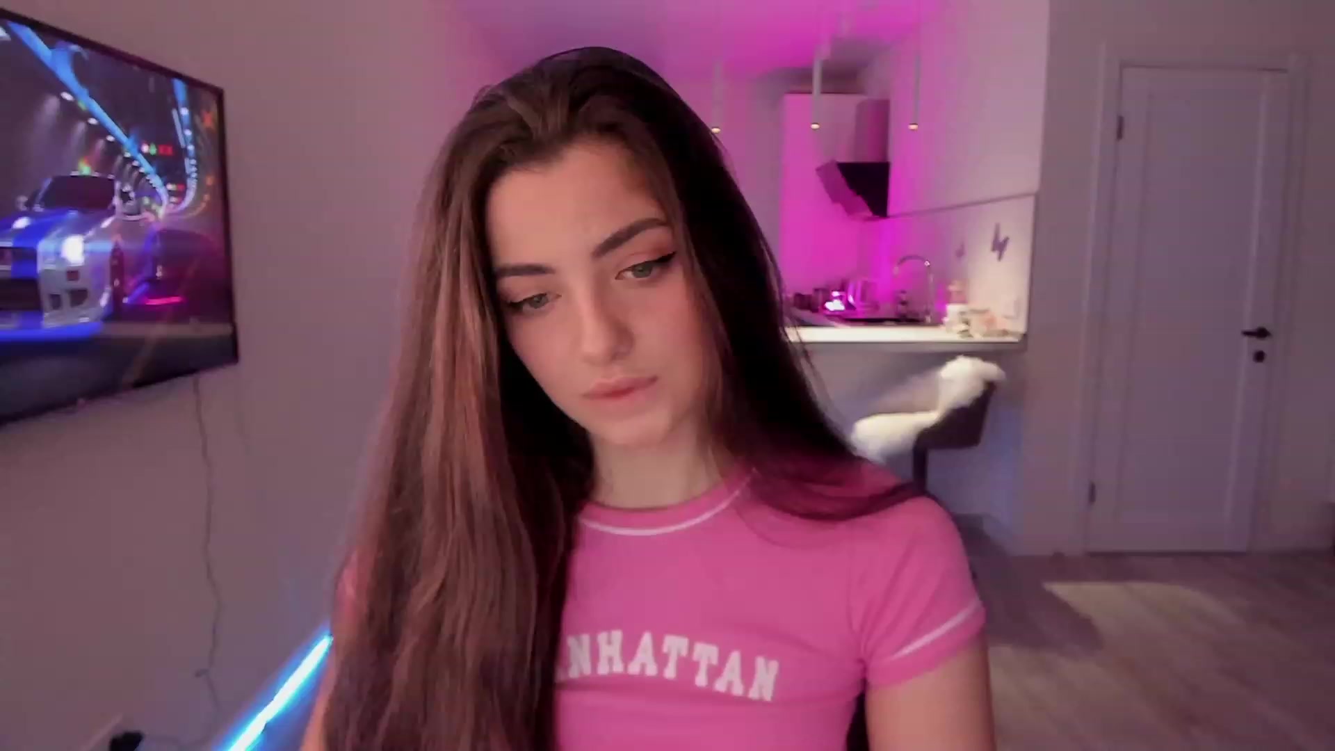 Gallery image thumbnail from Naughty_Inna_'s myfreecams stream on, 03/31/2023, 19:54 image 19 of 20