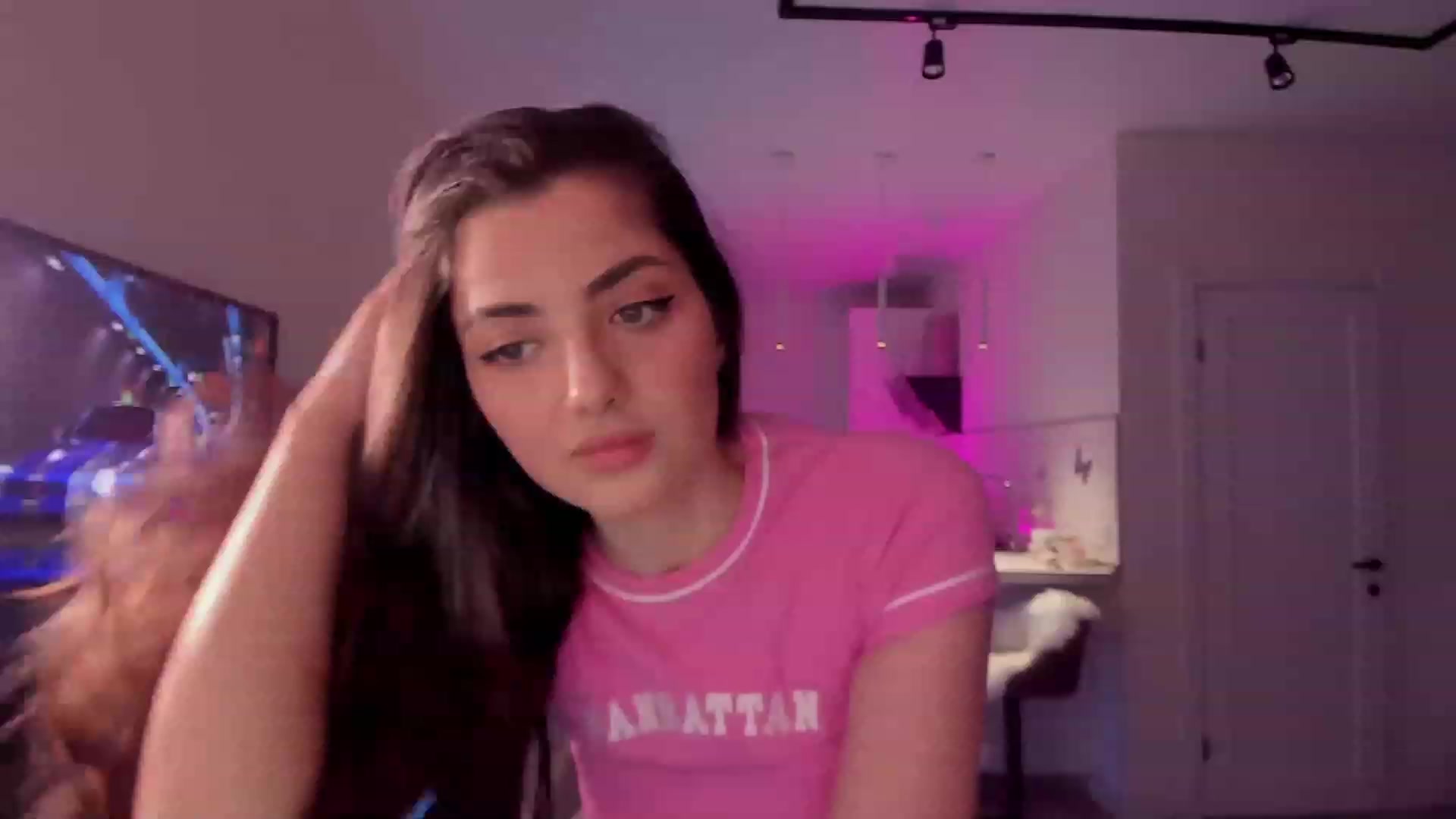 Gallery image thumbnail from Naughty_Inna_'s myfreecams stream on, 03/31/2023, 19:54 image 14 of 20