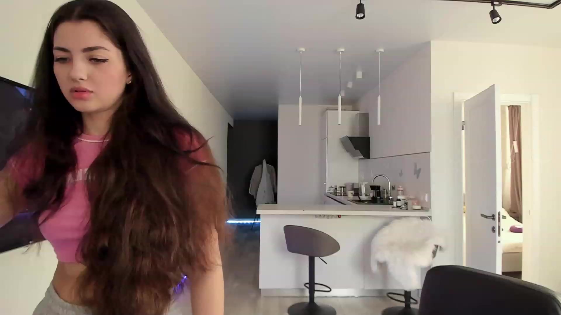 Gallery image thumbnail from Naughty_Inna_'s myfreecams stream on, 04/08/2023, 14:35 image 11 of 20