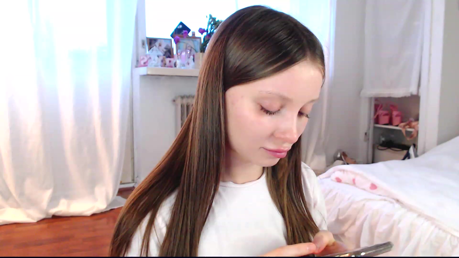 Gallery image thumbnail from Naughty_bby's myfreecams stream on, 12/01/2022, 12:40 image 14 of 20