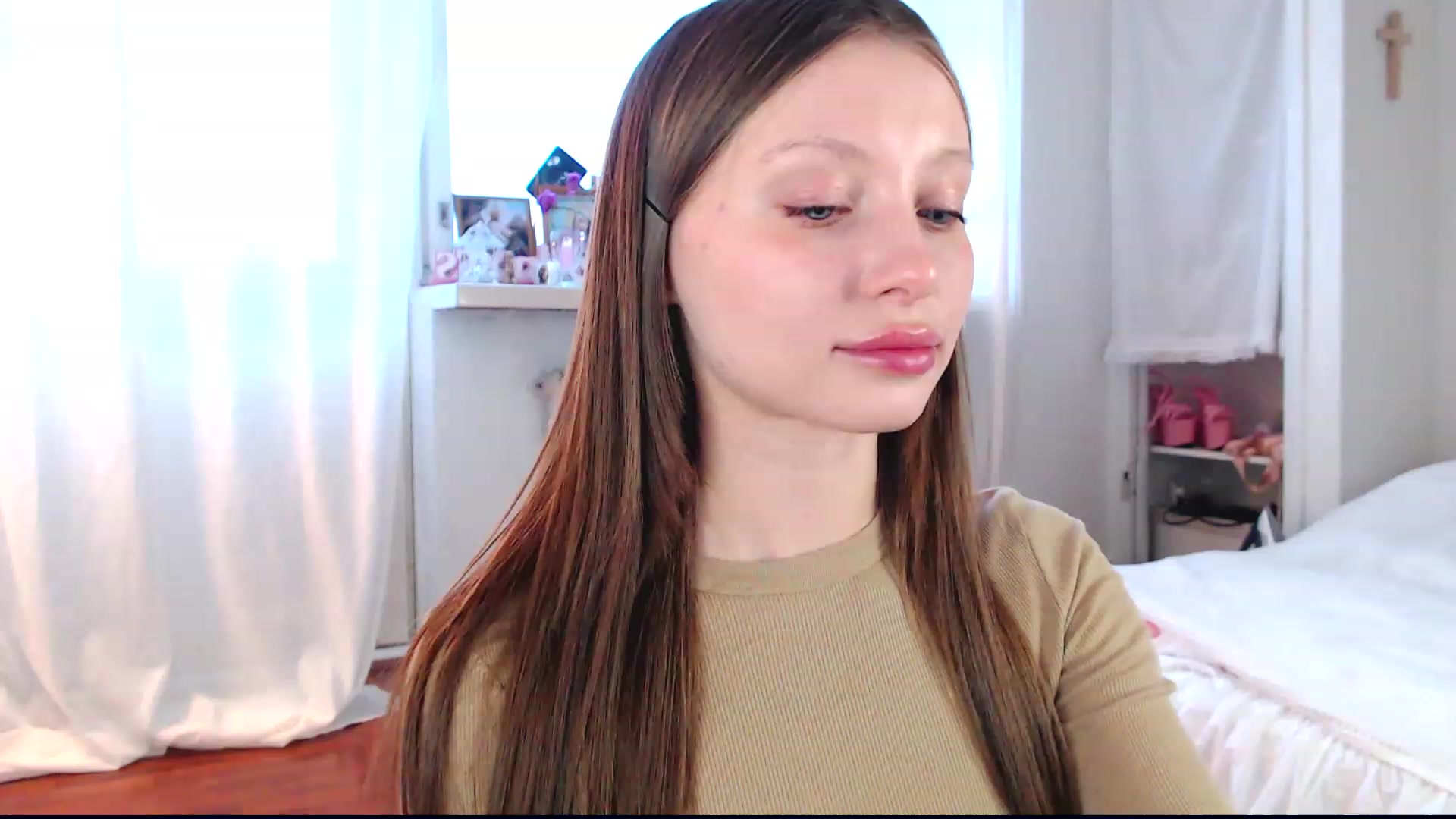 Gallery image thumbnail from Naughty_bby's myfreecams stream on, 12/01/2022, 12:40 image 2 of 20