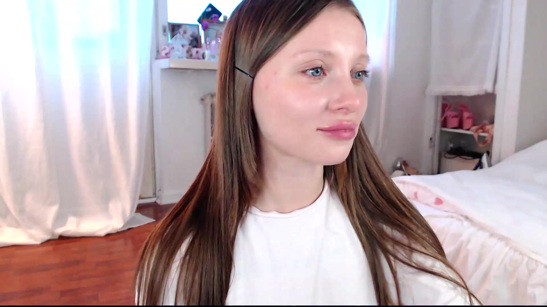 Gallery image thumbnail from Naughty_bby's myfreecams stream on, 12/01/2022, 12:40 image 16 of 20