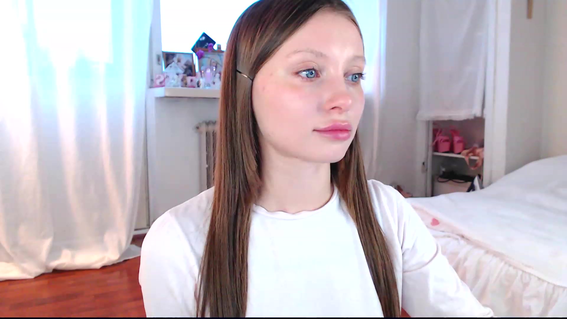 Gallery image thumbnail from Naughty_bby's myfreecams stream on, 12/01/2022, 12:40 image 12 of 20