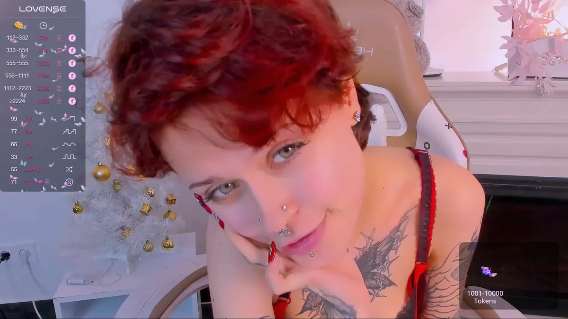 Gallery image thumbnail from Naughty_fox's myfreecams stream on, 12/17/2023, 13:11 image 9 of 20