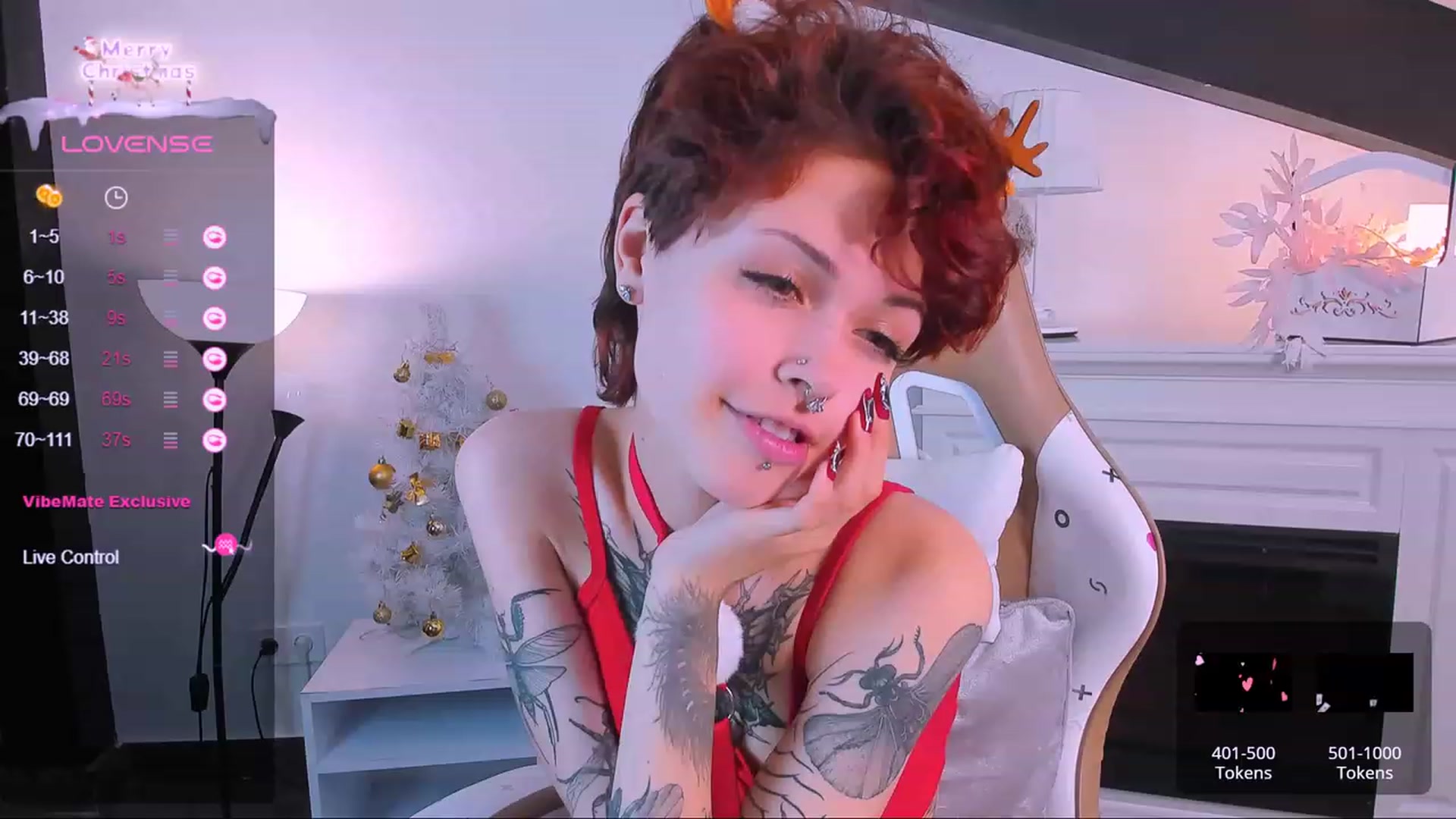 Gallery image thumbnail from Naughty_fox's myfreecams stream on, 12/25/2023, 14:03 image 1 of 20
