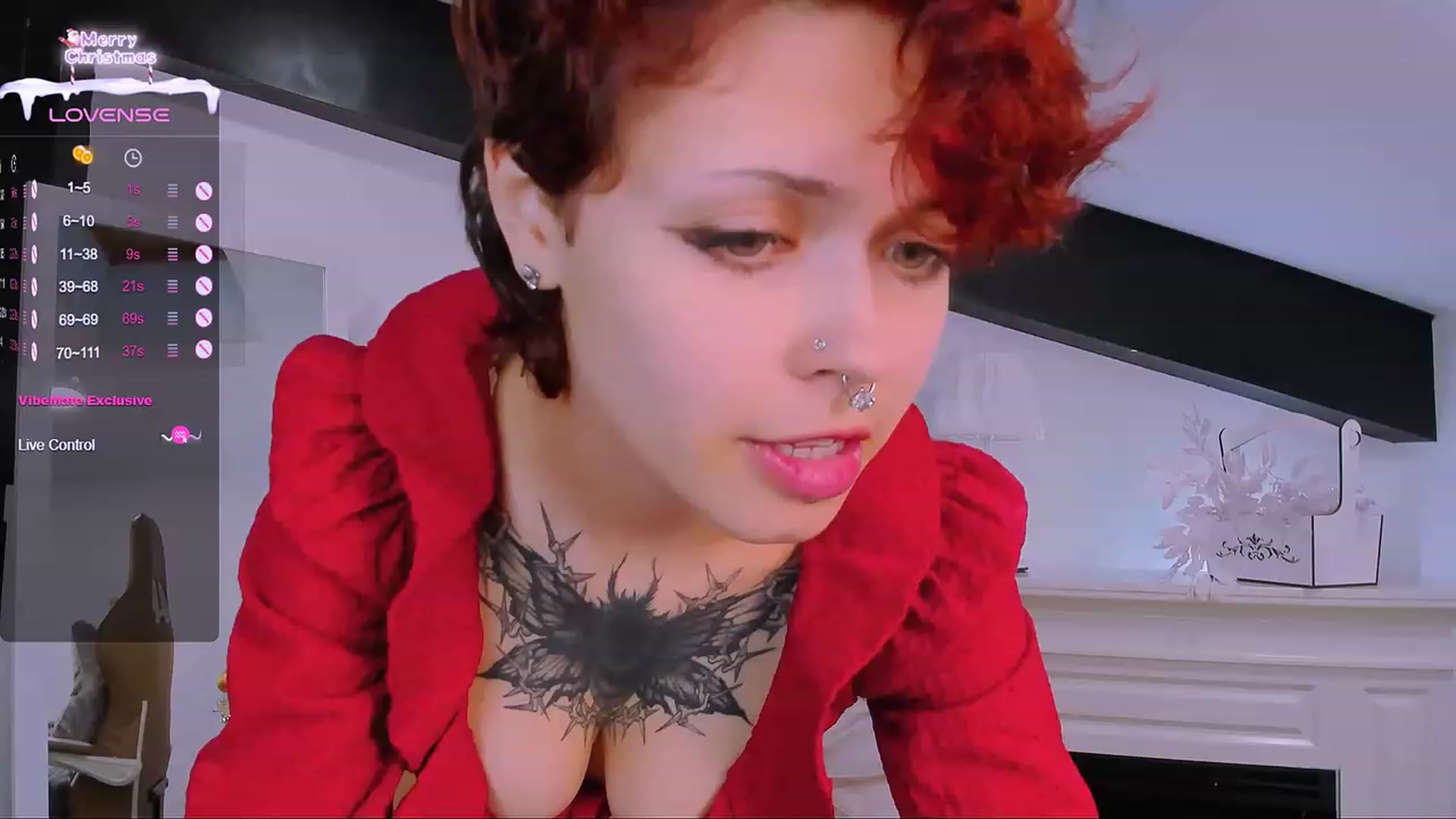 Gallery image thumbnail from Naughty_fox's myfreecams stream on, 01/01/2024, 10:37 image 17 of 20
