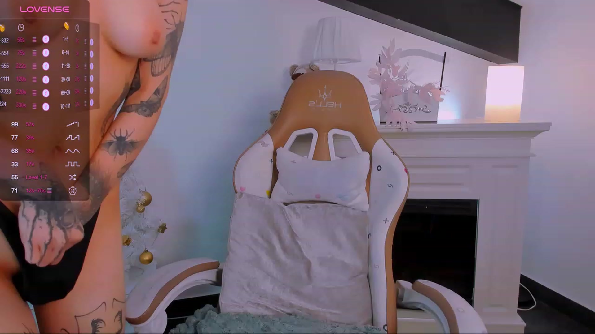 Gallery image thumbnail from Naughty_fox's myfreecams stream on, 01/13/2024, 11:34 image 9 of 20