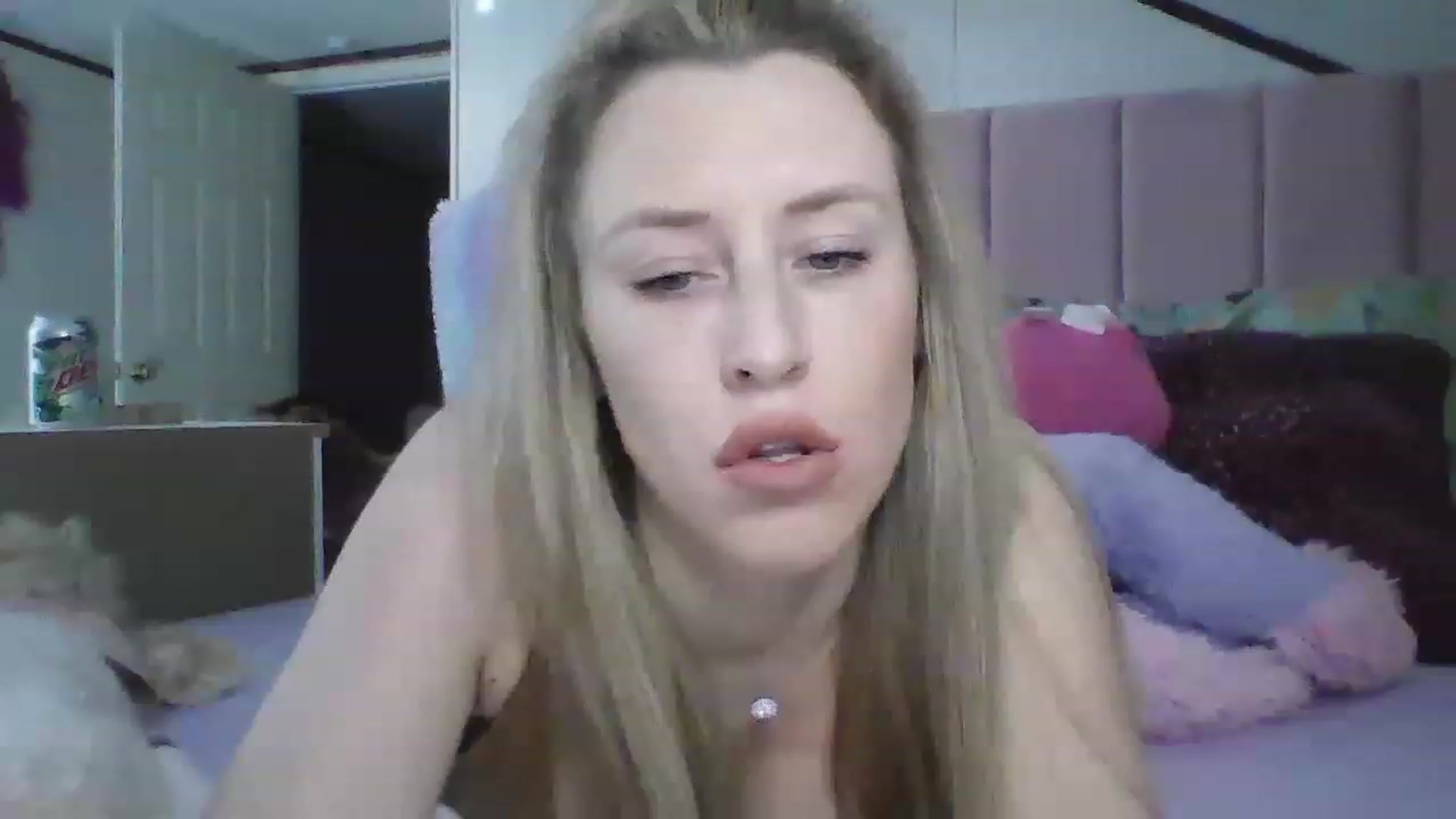 Gallery image thumbnail from Naughtycindy1's myfreecams stream on, 02/10/2023, 19:12 image 6 of 20