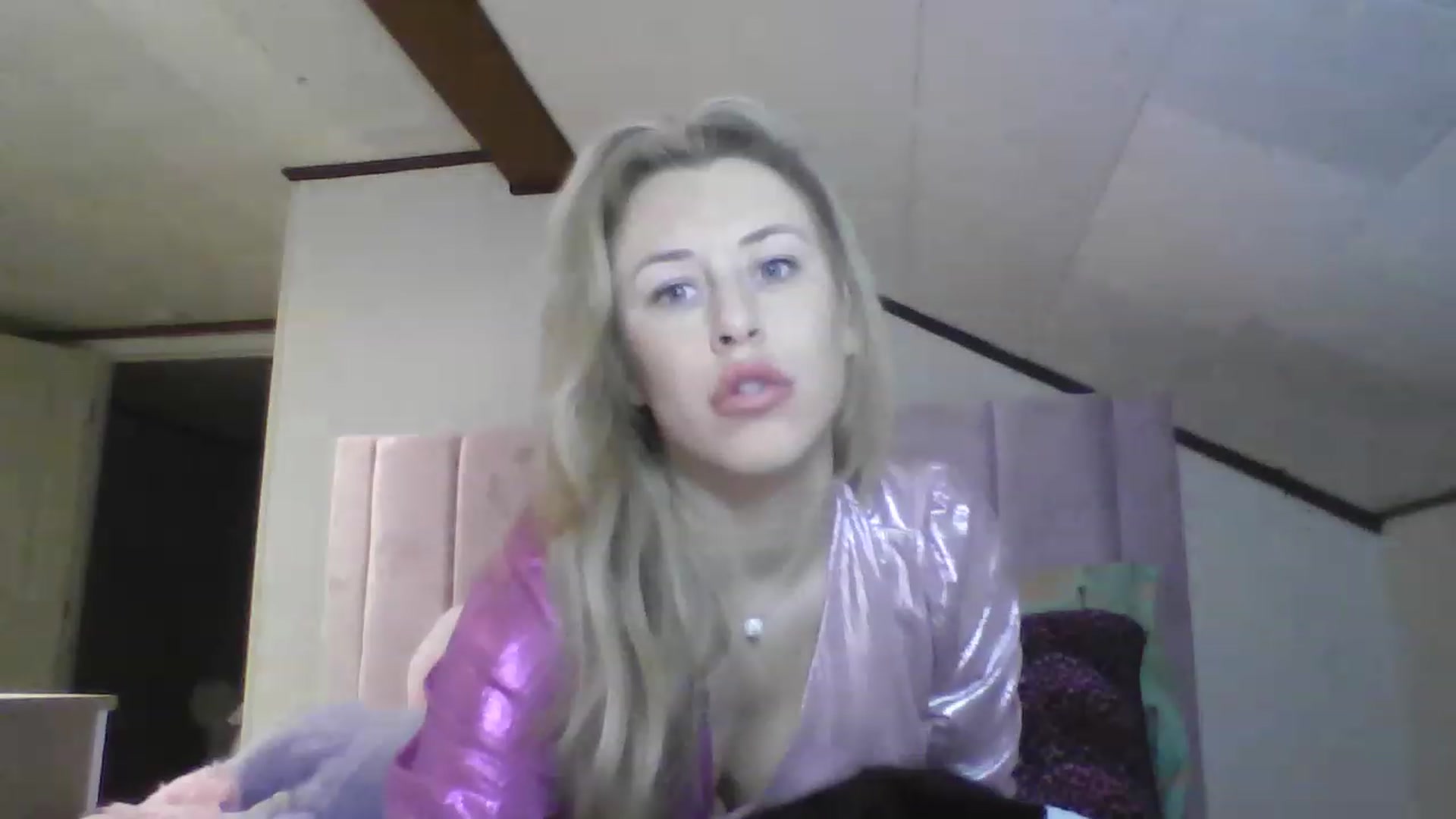 Gallery image thumbnail from Naughtycindy1's myfreecams stream on, 02/12/2023, 20:47 image 19 of 20