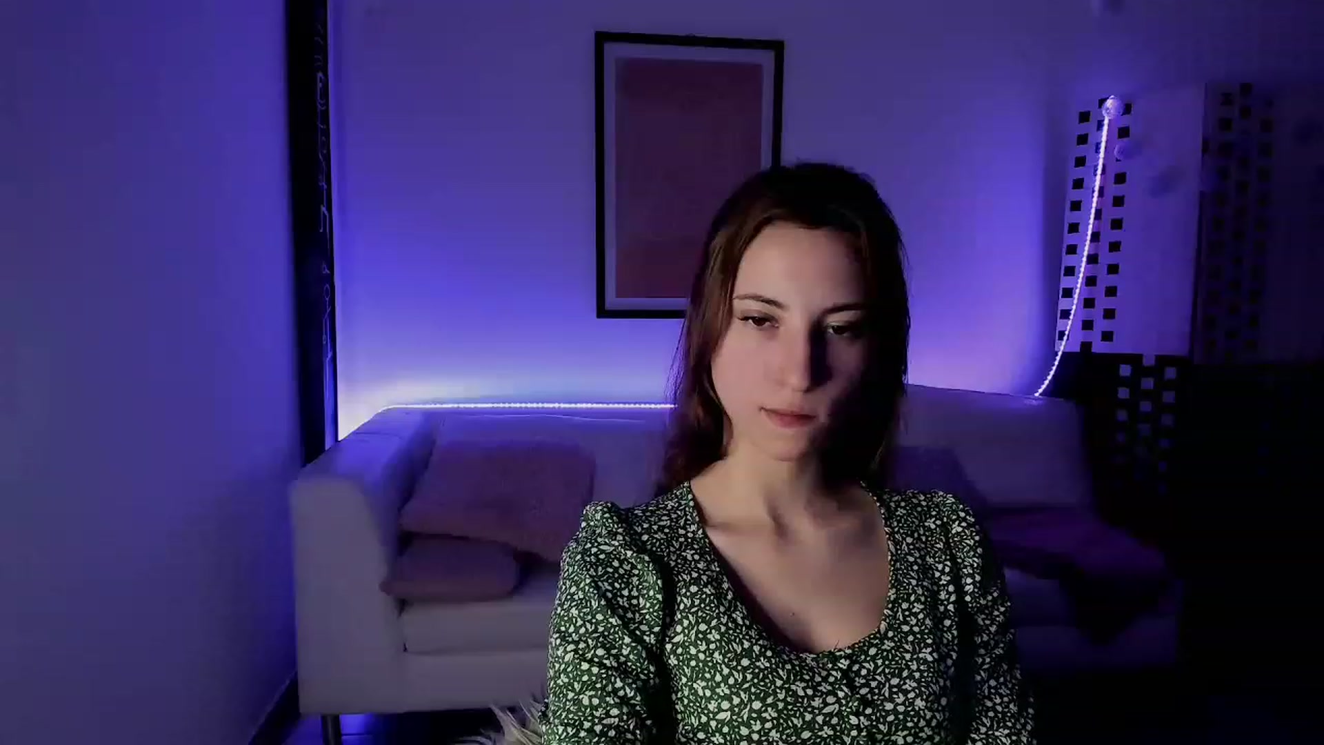 Gallery image thumbnail from Naughtydanii's myfreecams stream on, 11/29/2022, 14:02 image 2 of 20