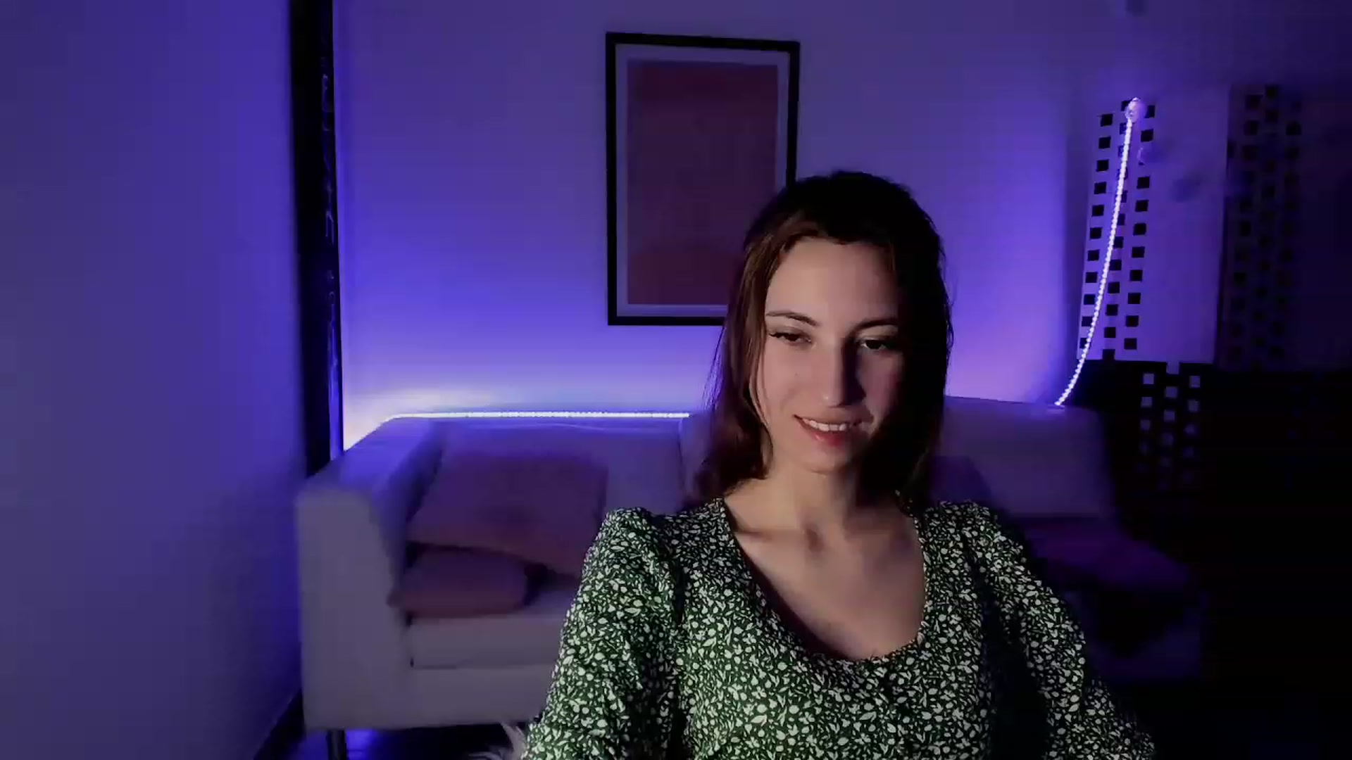 Gallery image thumbnail from Naughtydanii's myfreecams stream on, 11/29/2022, 14:02 image 4 of 20