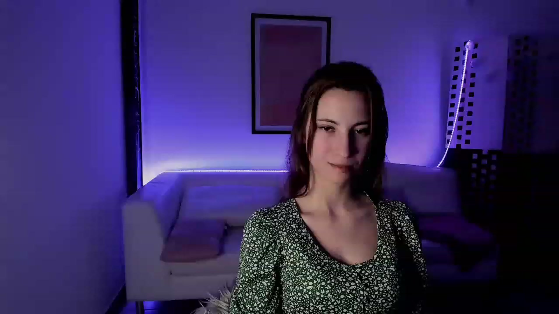 Gallery image thumbnail from Naughtydanii's myfreecams stream on, 11/29/2022, 14:02 image 13 of 20