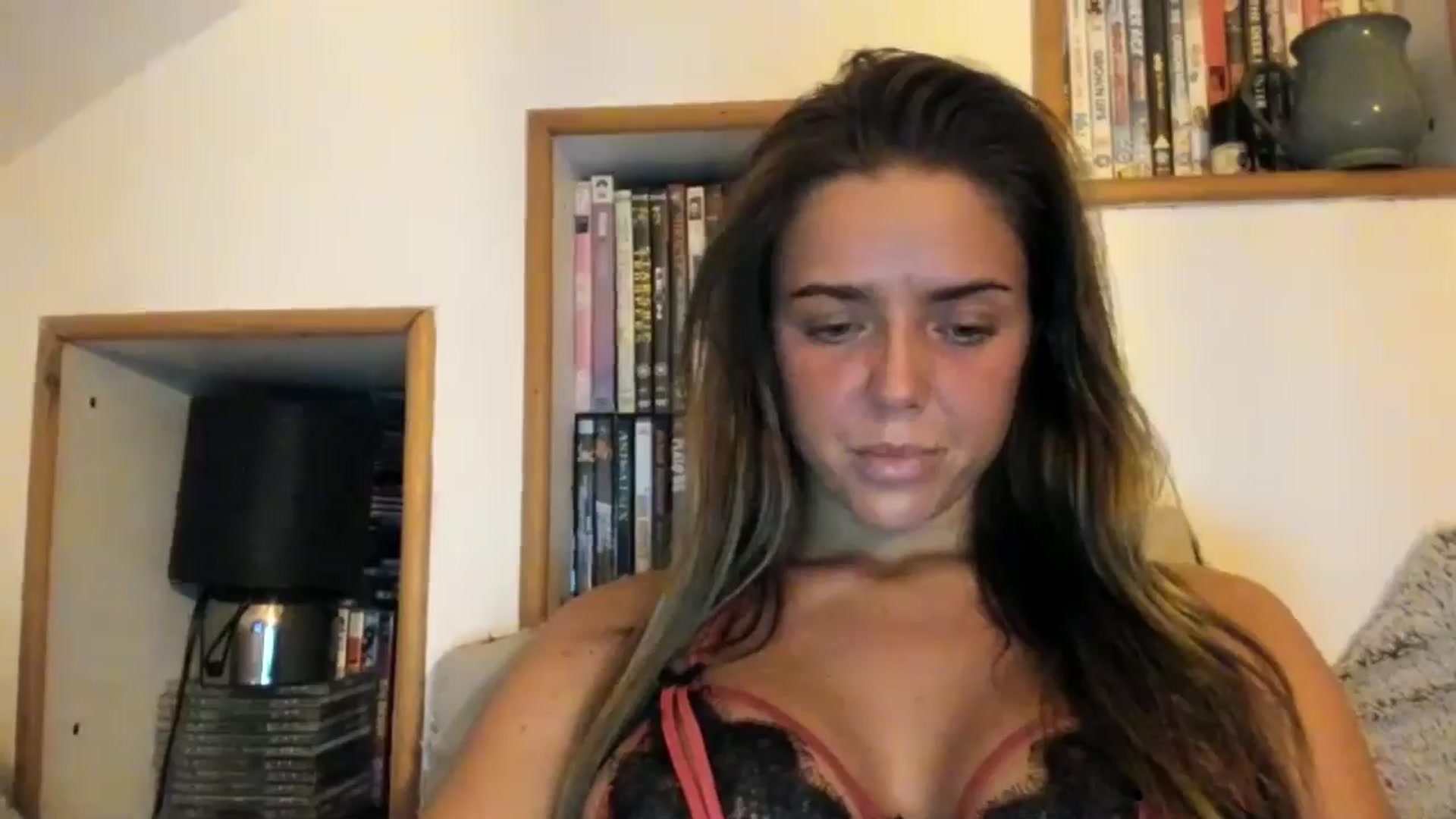 Gallery image thumbnail from Naughtygal22's myfreecams stream on, 11/28/2024, 22:50 image 3 of 20