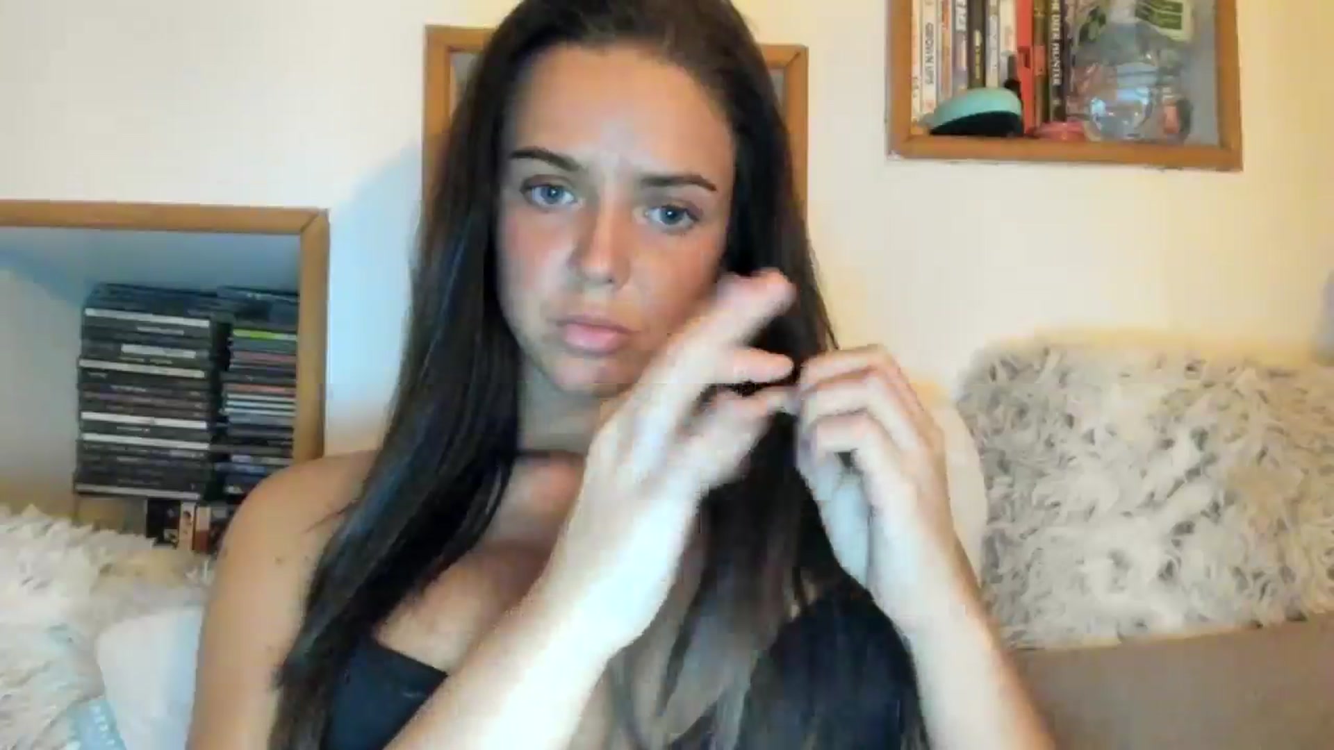 Gallery image thumbnail from Naughtygal22's myfreecams stream on, 04/14/2025, 20:09 image 4 of 20