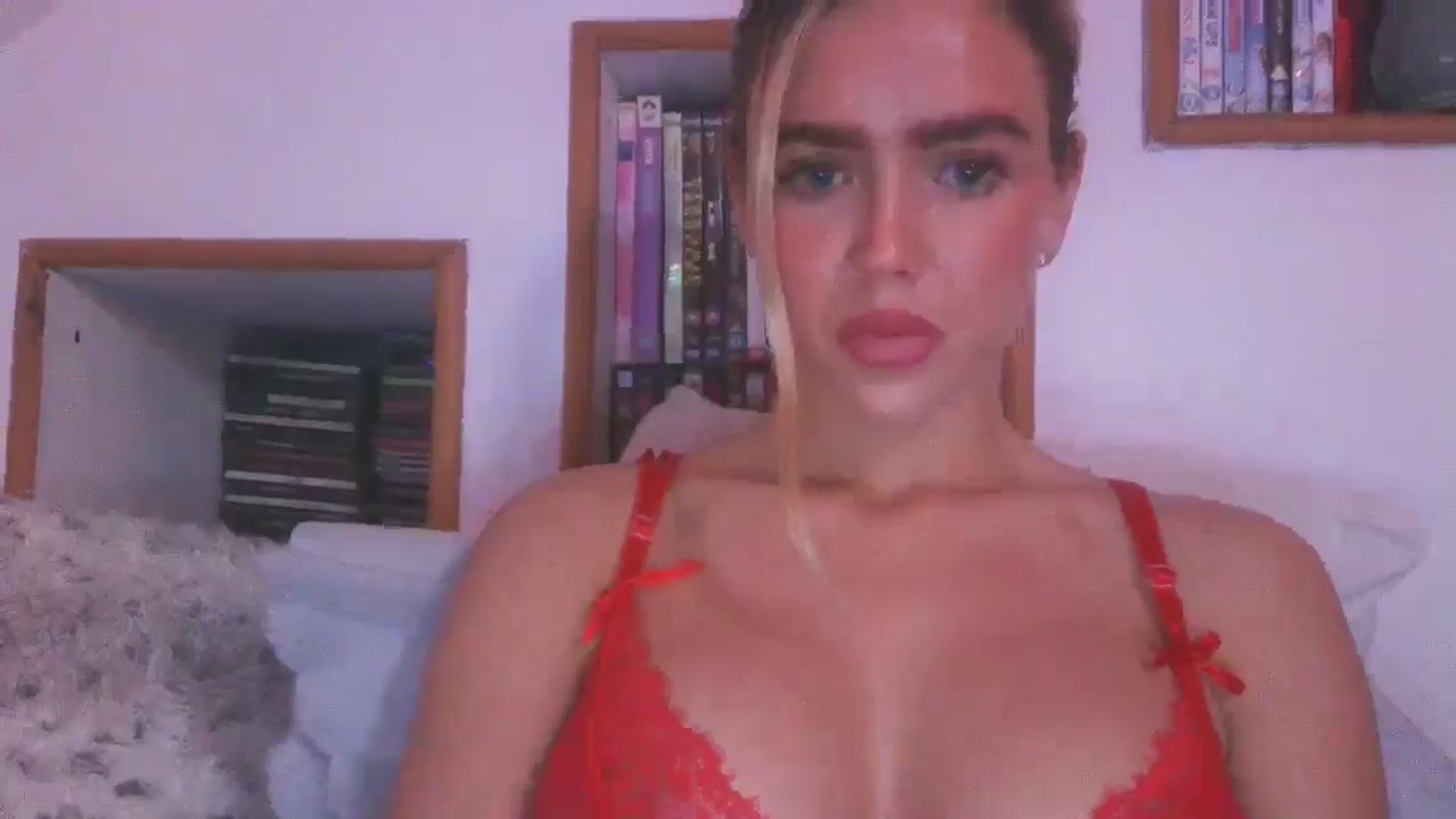 Gallery image thumbnail from Naughtygal22's myfreecams stream on, 01/25/2026, 07:25 image 13 of 20