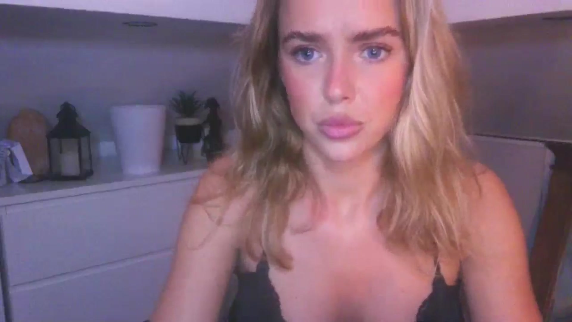 Gallery image thumbnail from Naughtygal22's myfreecams stream on, 01/26/2026, 20:54 image 14 of 20