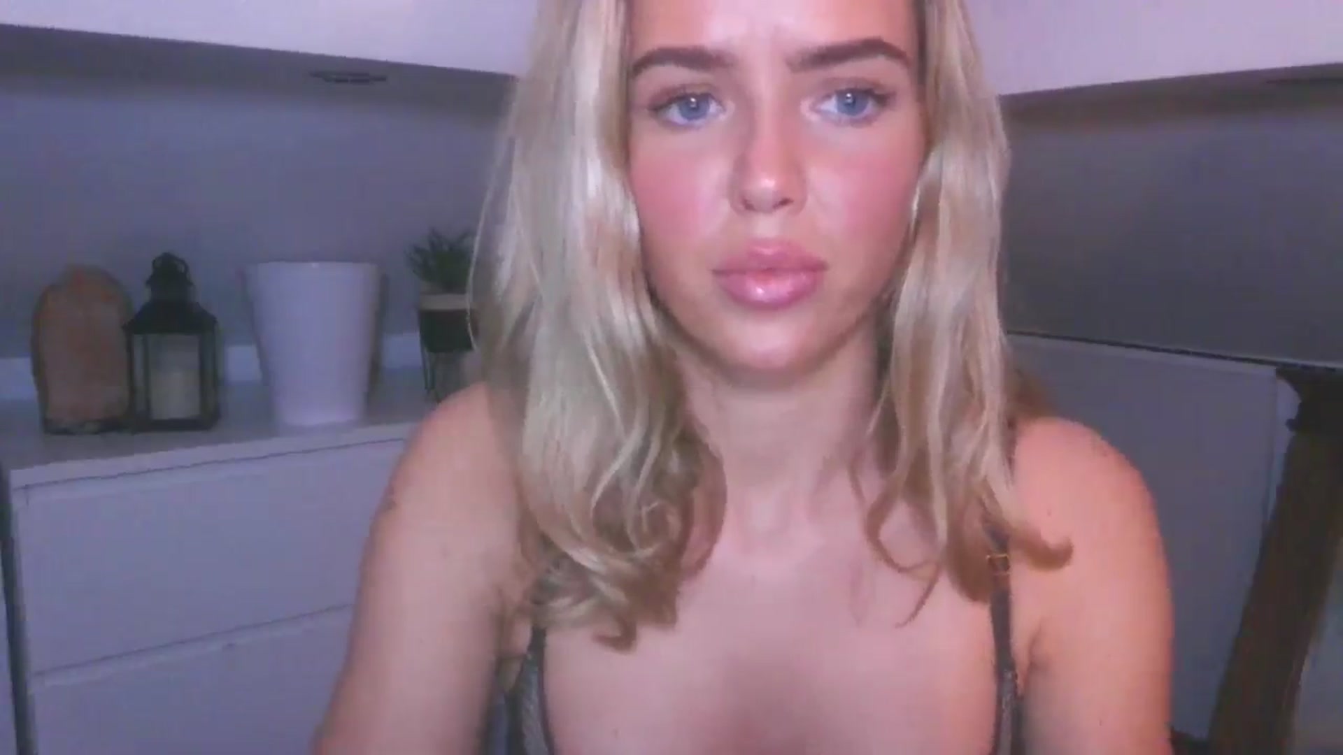 Gallery image thumbnail from Naughtygal22's myfreecams stream on, 01/30/2026, 20:07 image 20 of 20