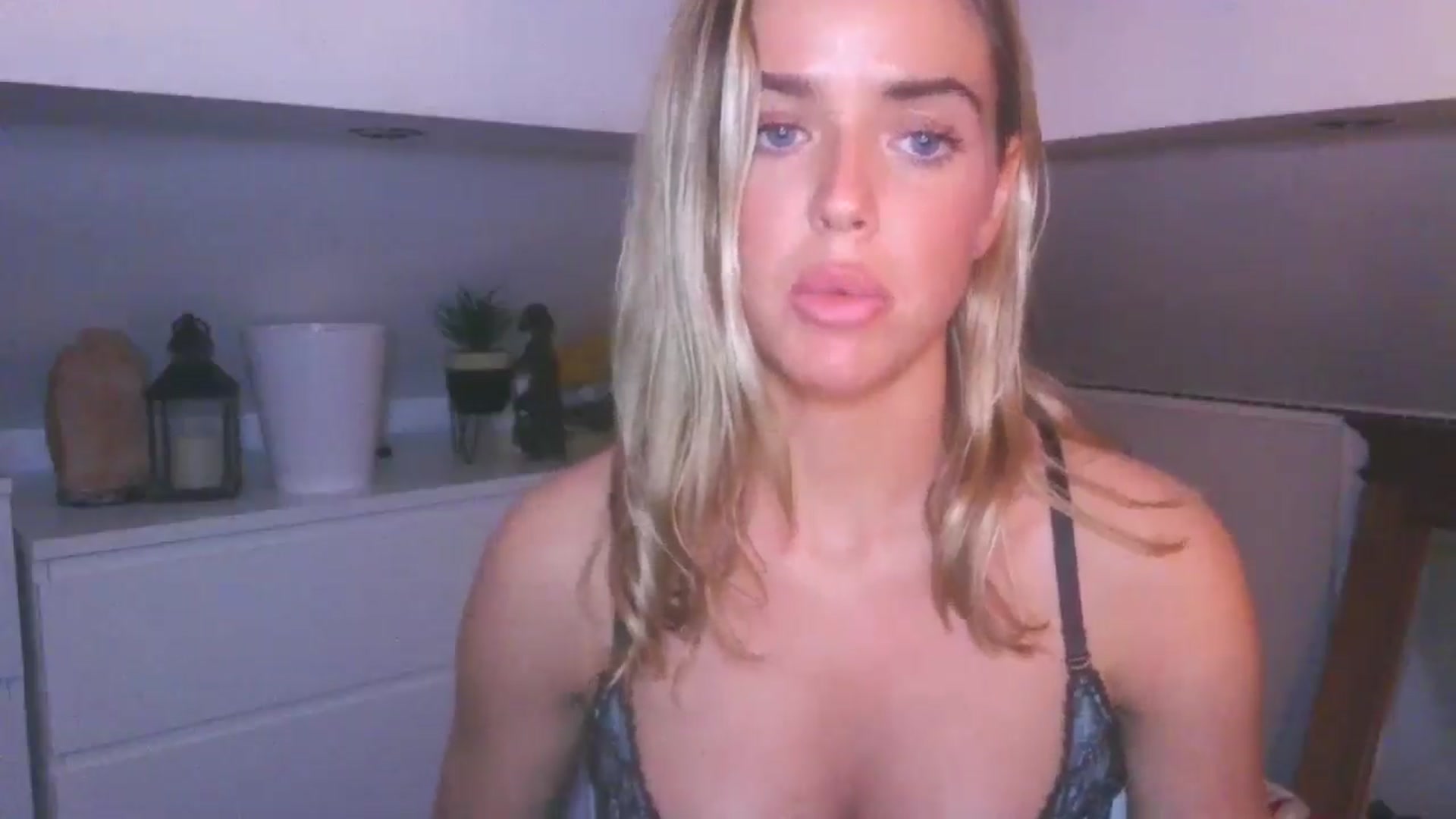 Gallery image thumbnail from Naughtygal22's myfreecams stream on, 02/01/2026, 21:00 image 19 of 20