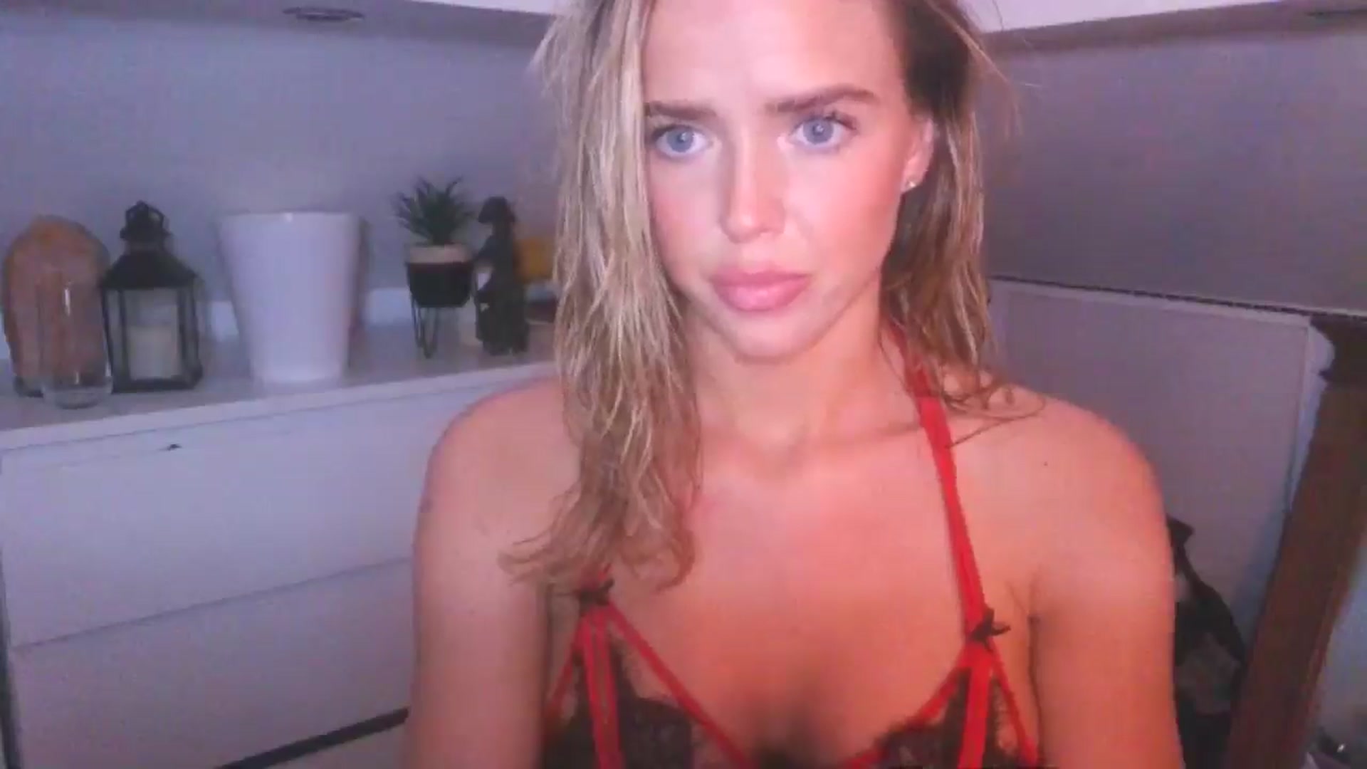 Gallery image thumbnail from Naughtygal22's myfreecams stream on, 02/02/2026, 20:16 image 2 of 20