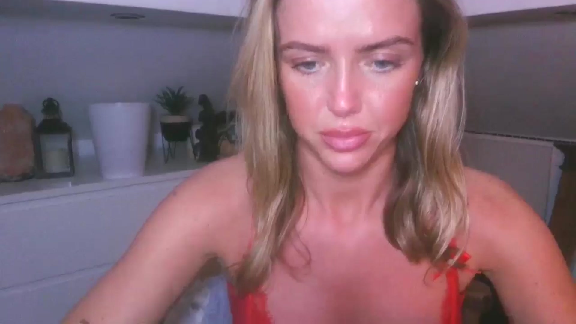 Gallery image thumbnail from Naughtygal22's myfreecams stream on, 02/16/2026, 22:03 image 15 of 20