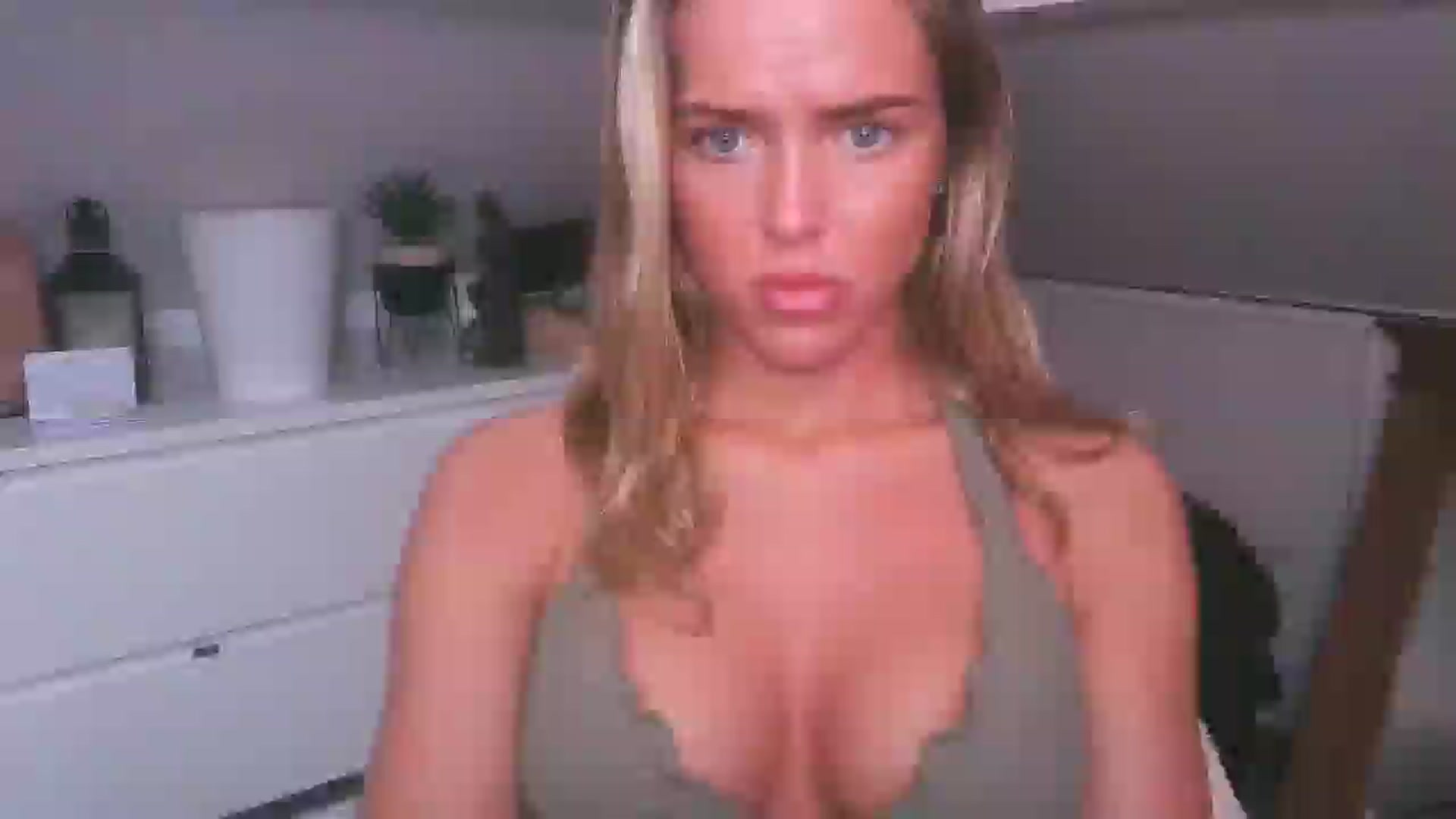 Gallery image thumbnail from Naughtygal22's myfreecams stream on, 02/26/2026, 09:26 image 18 of 20