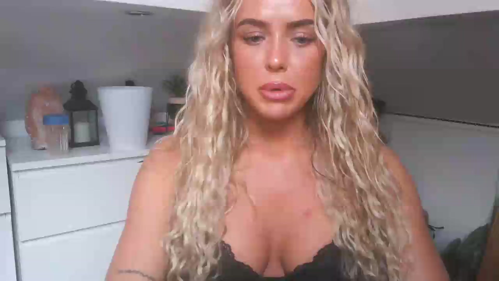 Gallery image thumbnail from Naughtygal22's myfreecams stream on, 06/10/2026, 14:24 image 9 of 20