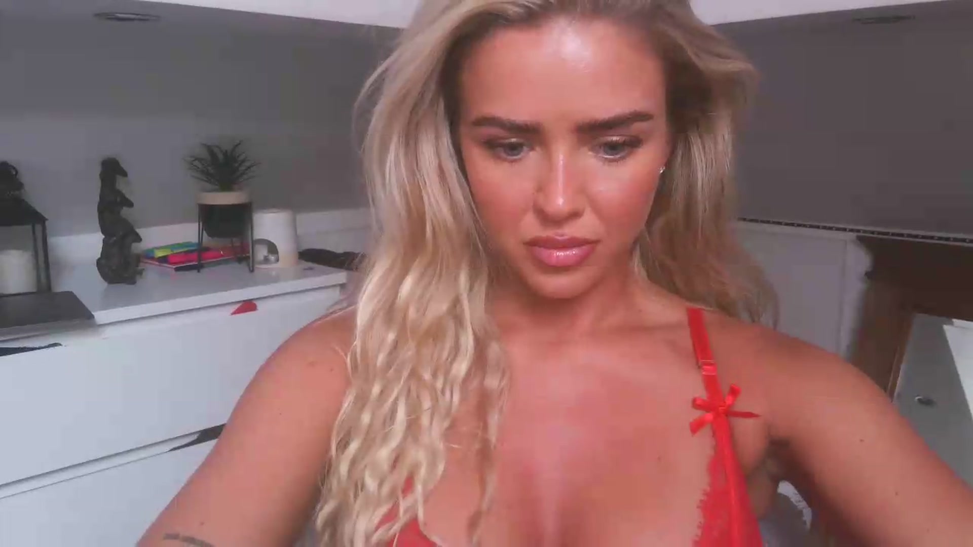 Gallery image thumbnail from Naughtygal22's myfreecams stream on, 06/29/2026, 16:42 image 12 of 20