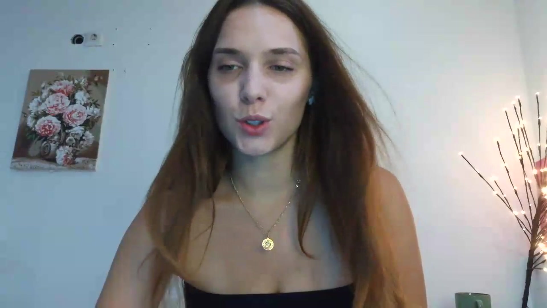 Gallery image thumbnail from NayaFrost's myfreecams stream on, 08/09/2026, 10:00 image 15 of 20