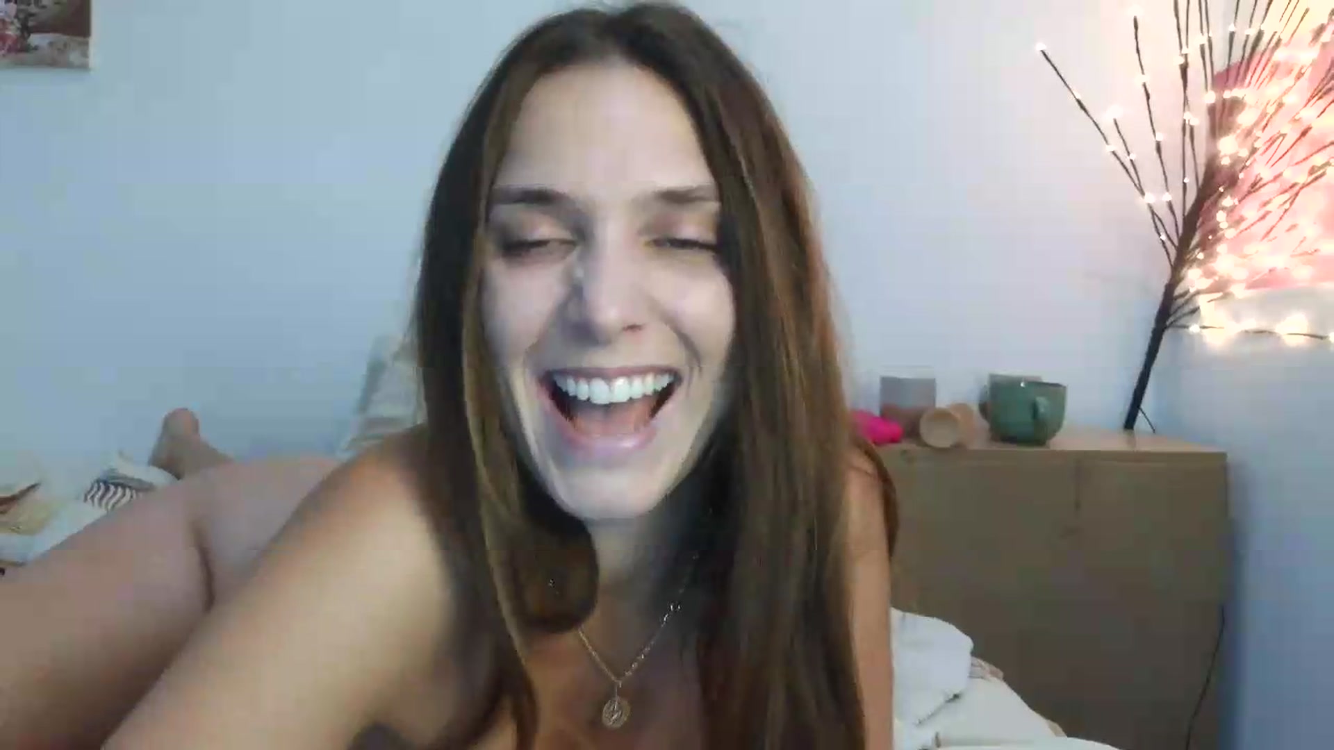 Gallery image thumbnail from NayaFrost's myfreecams stream on, 08/09/2026, 11:45 image 2 of 20
