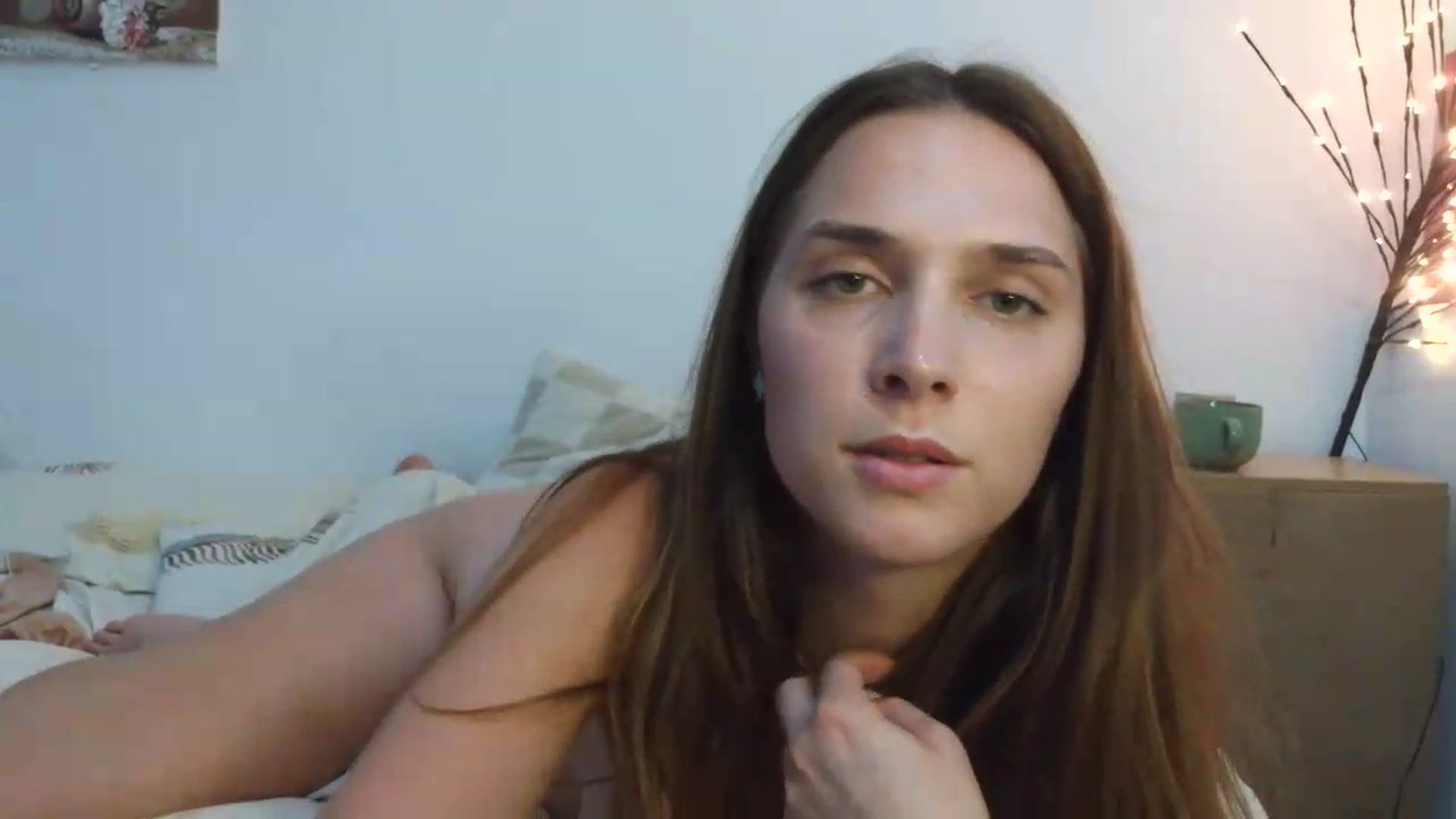 Gallery image thumbnail from NayaFrost's myfreecams stream on, 08/09/2026, 13:53 image 6 of 20