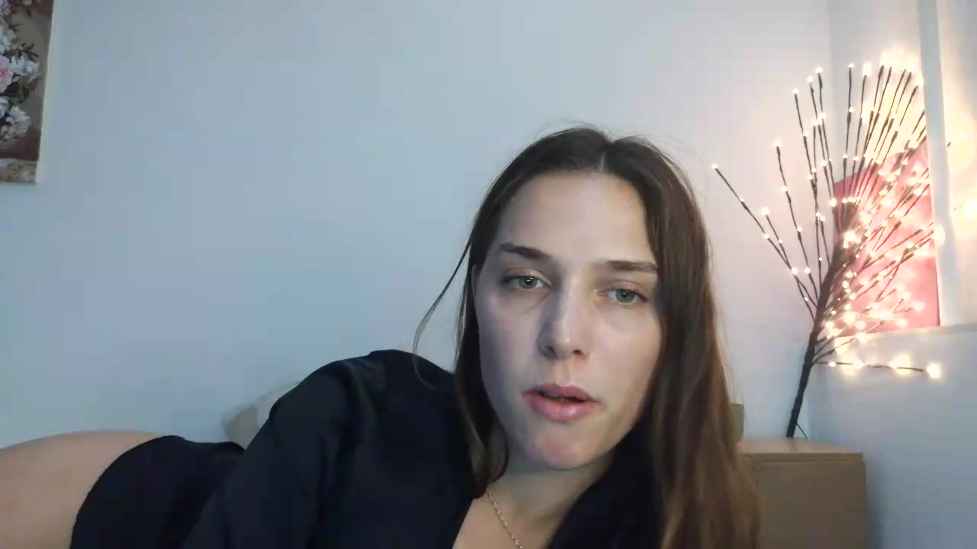 Gallery image thumbnail from NayaFrost's myfreecams stream on, 08/11/2026, 11:31 image 15 of 20