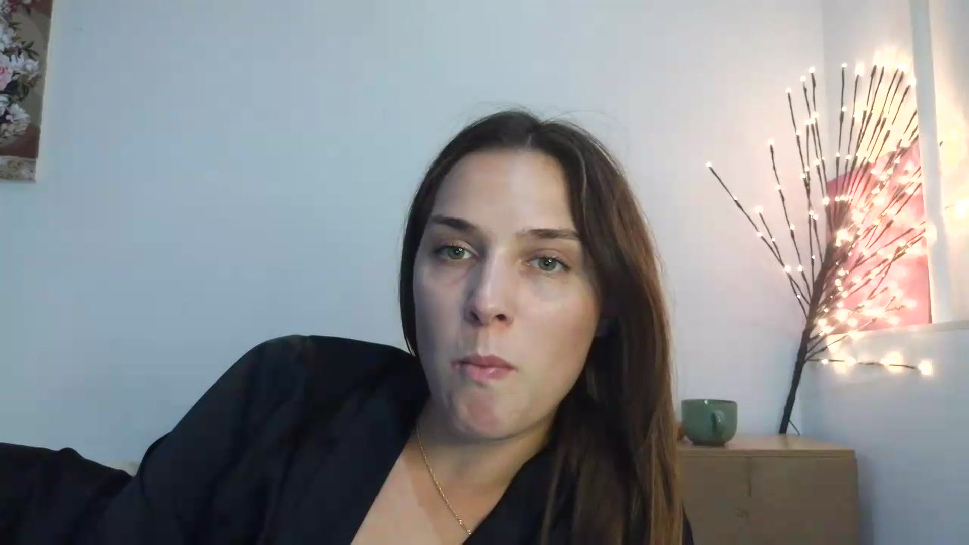 Gallery image thumbnail from NayaFrost's myfreecams stream on, 08/11/2026, 11:31 image 12 of 20
