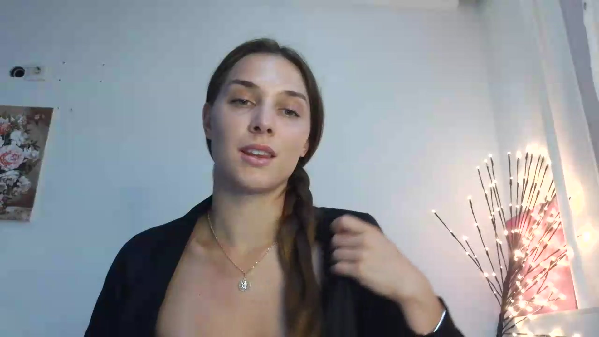 Gallery image thumbnail from NayaFrost's myfreecams stream on, 08/11/2026, 11:31 image 10 of 20