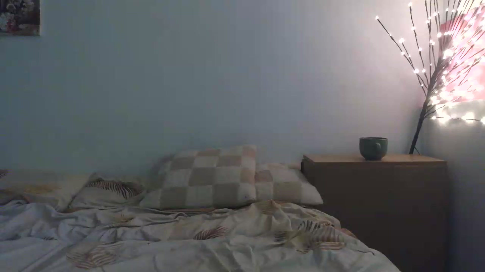 Gallery image thumbnail from NayaFrost's myfreecams stream on, 08/11/2026, 14:49 image 14 of 20
