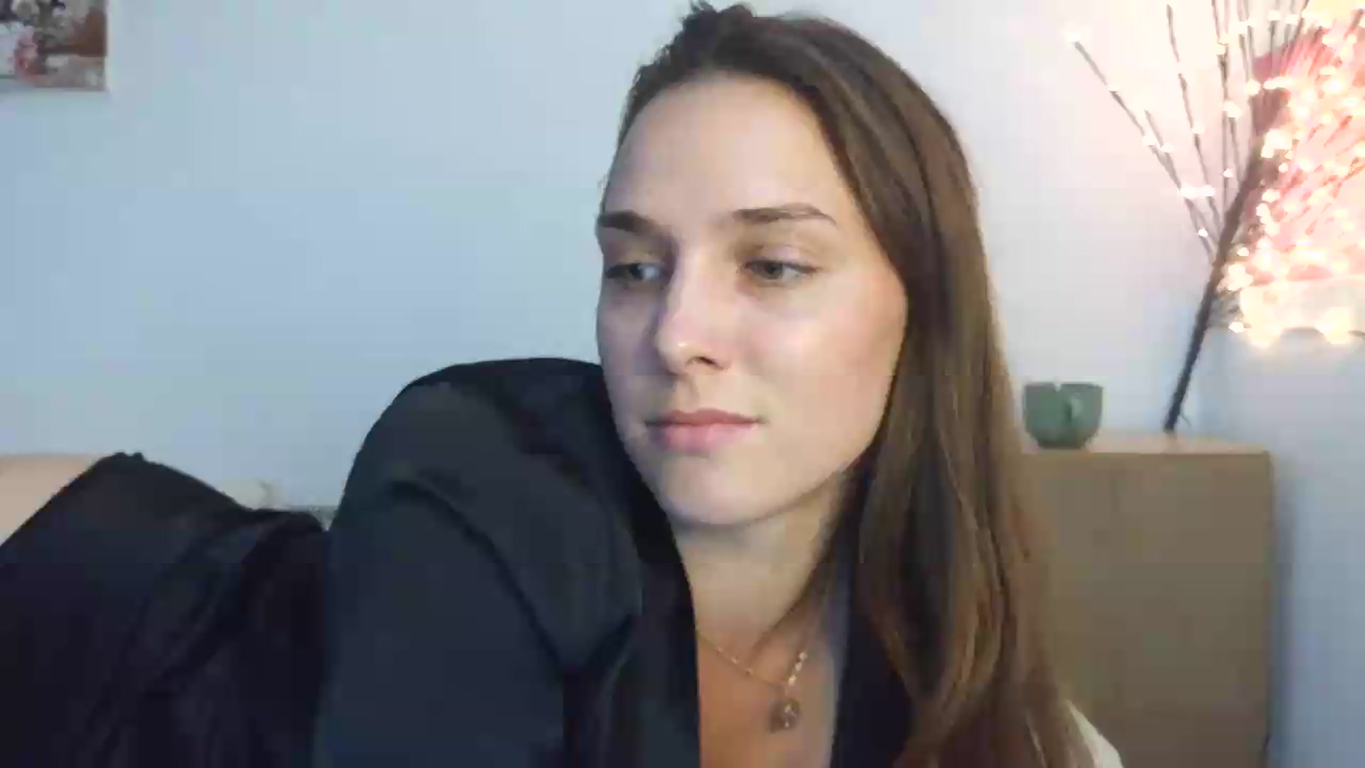 Gallery image thumbnail from NayaFrost's myfreecams stream on, 08/11/2026, 14:49 image 12 of 20