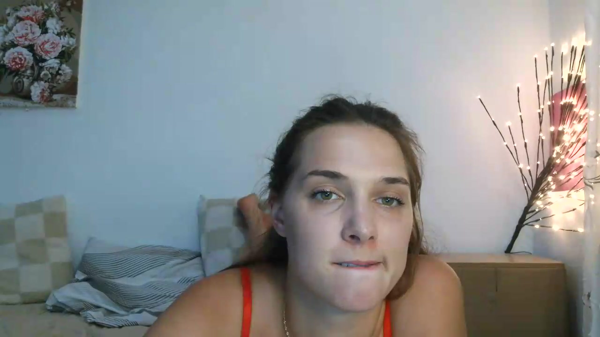 Gallery image thumbnail from NayaFrost's myfreecams stream on, 08/12/2026, 13:52 image 17 of 20