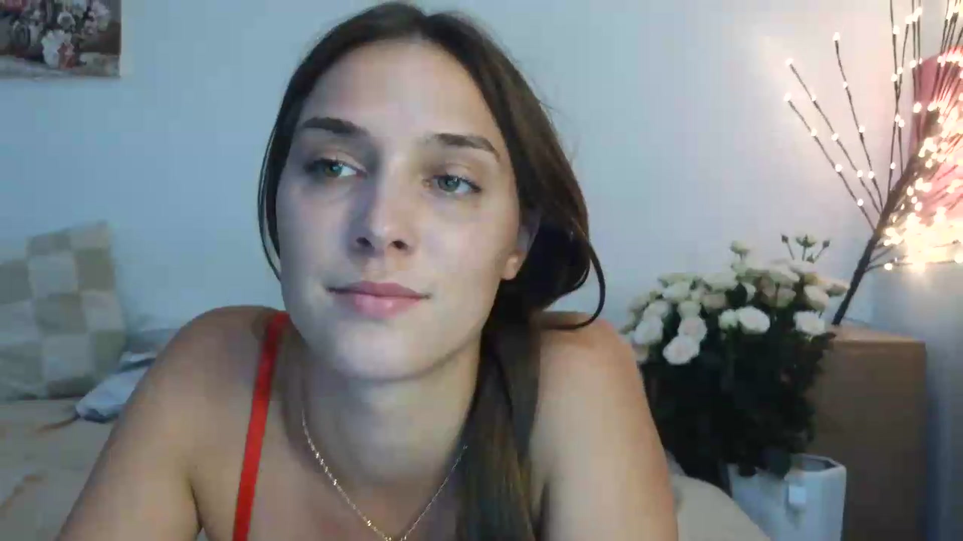 Gallery image thumbnail from NayaFrost's myfreecams stream on, 08/12/2026, 17:05 image 16 of 20