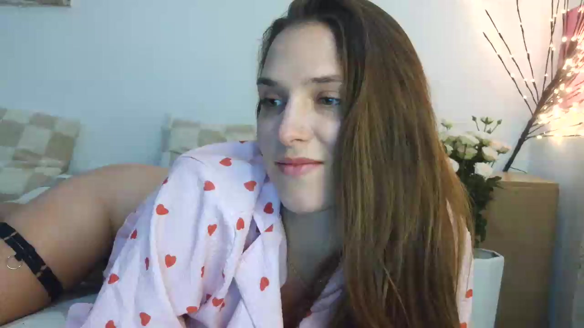Gallery image thumbnail from NayaFrost's myfreecams stream on, 08/13/2026, 14:29 image 2 of 20